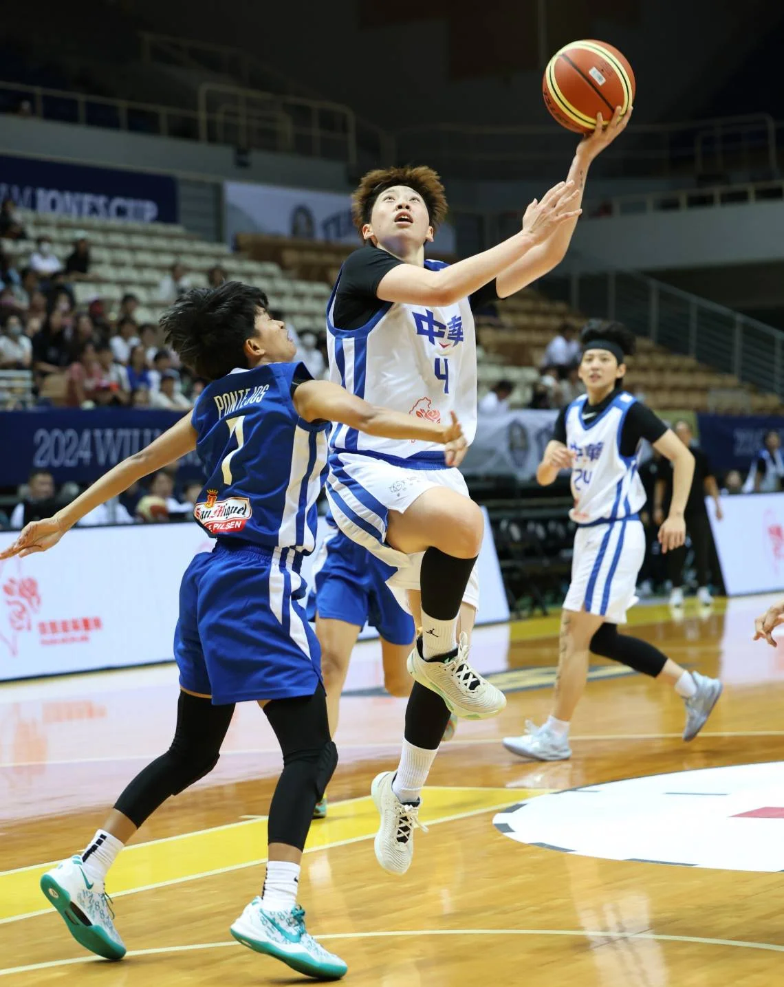 旅外好手、WCBA遼寧女籃球員黃柔甄。