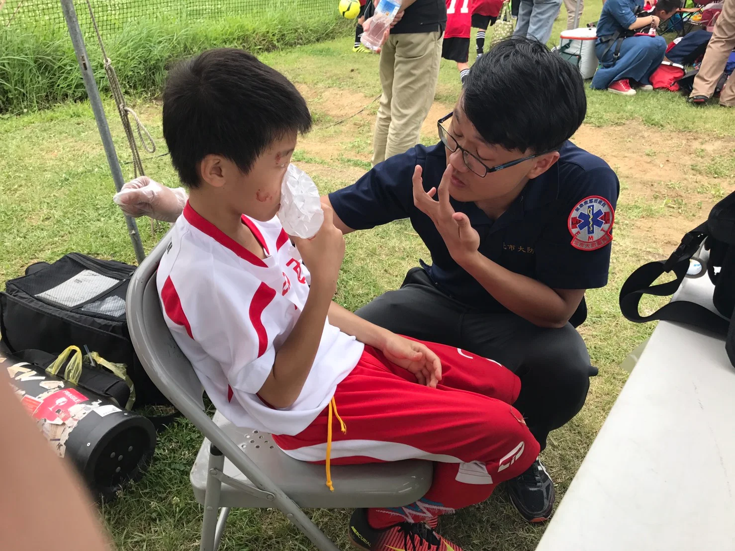 《安聯小小世界盃》小小世界盃超貼心 北市大防護隊隨時提供協助