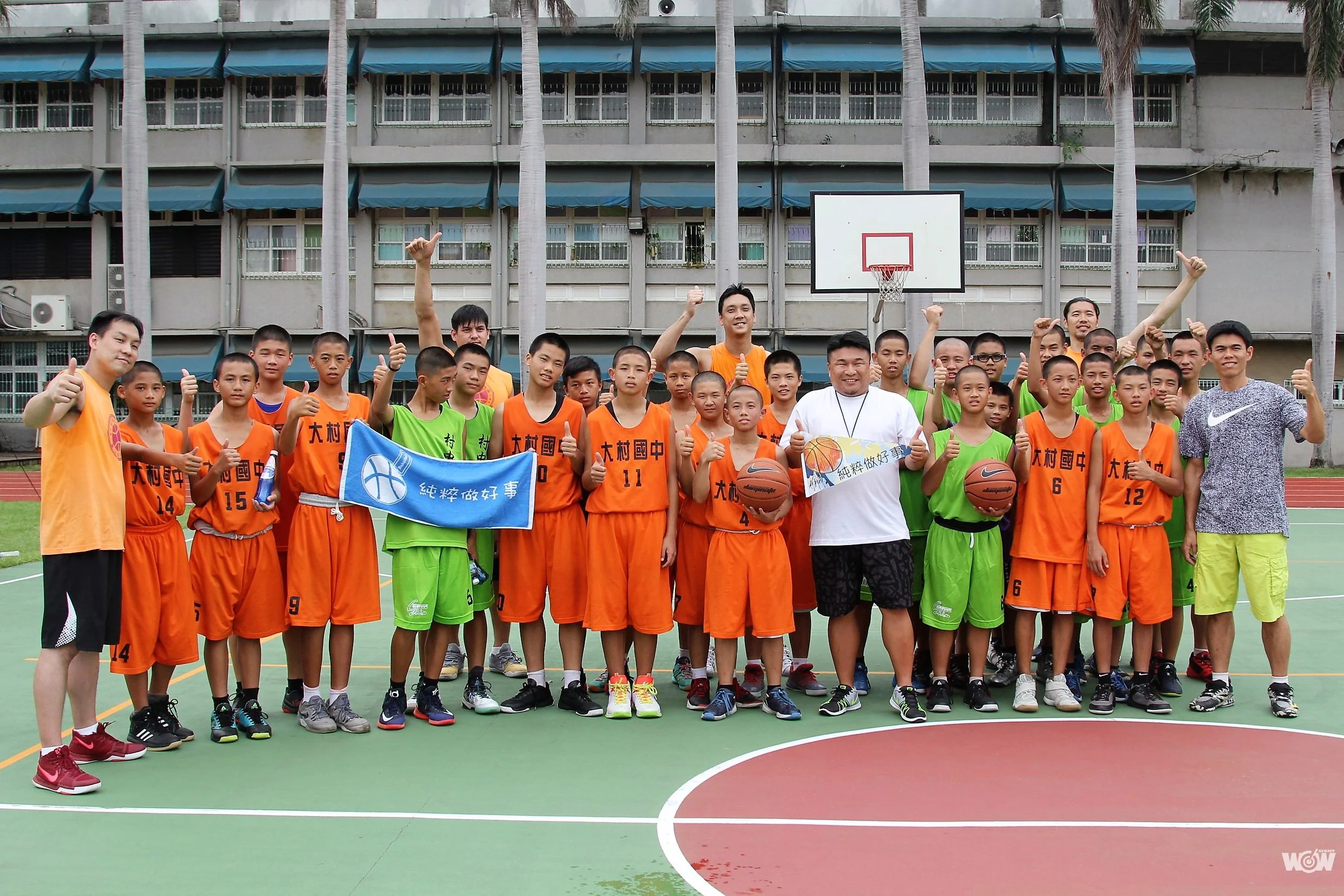 《籃球》採訪後記：從「純粹做好事」看到球星熱愛籃球的初衷