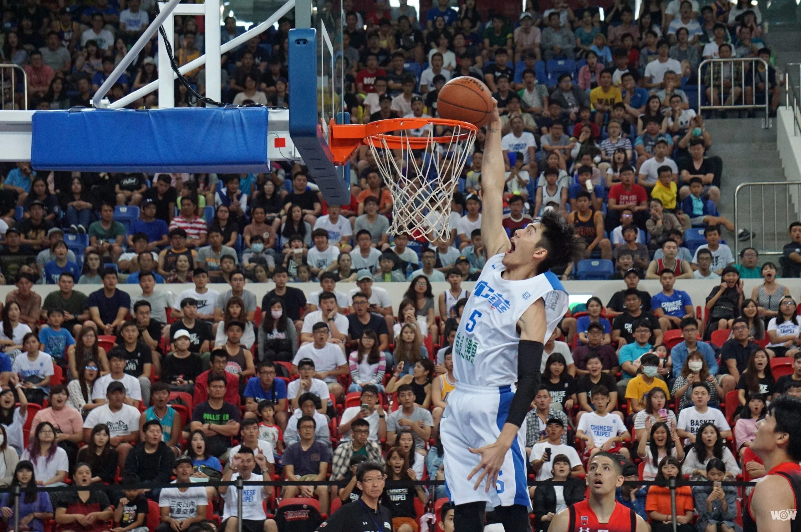 《籃球》周儀翔飆分 劉錚飛扣 中華藍大勝日本