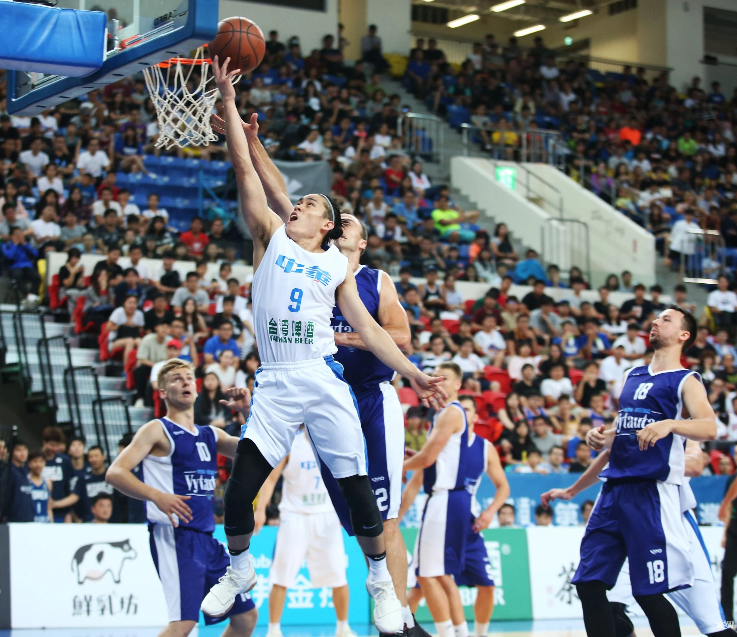 《籃球》戰士般的鬥志獲國際認證 陳盈駿蛻變領袖強勢出擊