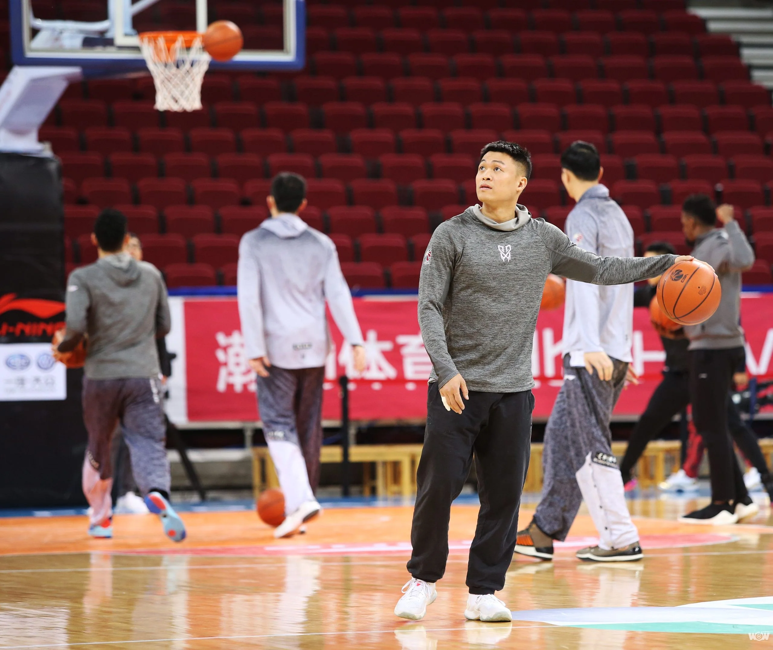 《籃球》不能忘本回饋台灣籃壇 李學林返鄉效力夢想家