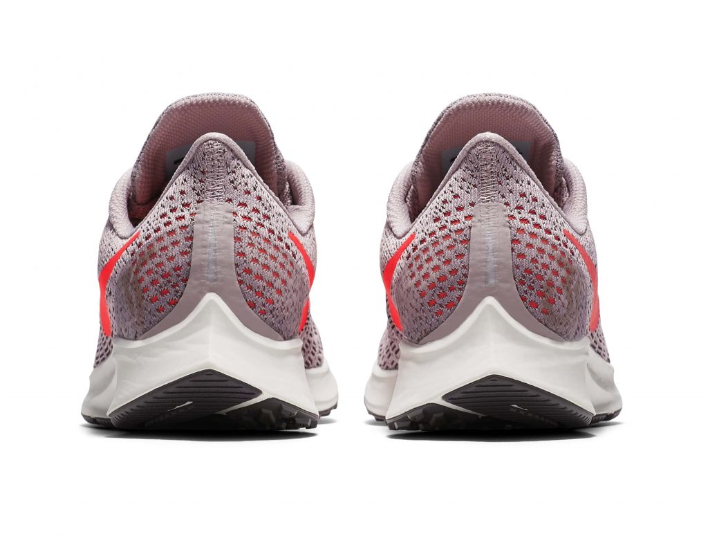 《训练》nike最畅销的跑鞋之一 pegasus飞翔35年