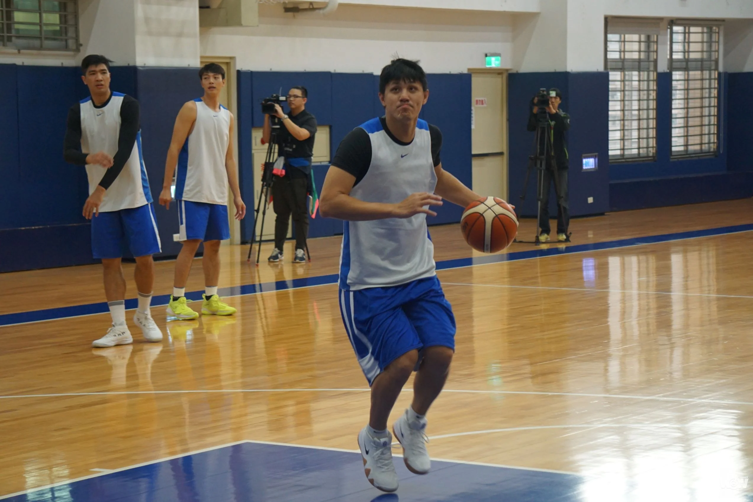 《籃球》周士淵稱左膝快毀了 預計農曆年後上場比賽