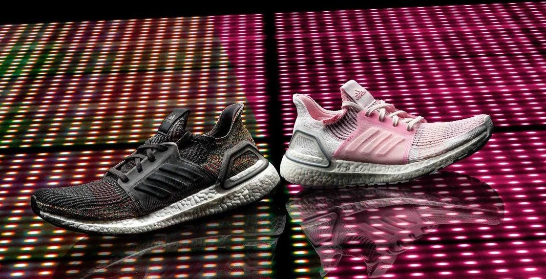 《路跑》暗黑、櫻花粉 UltraBOOST 19 呈獻全新配色