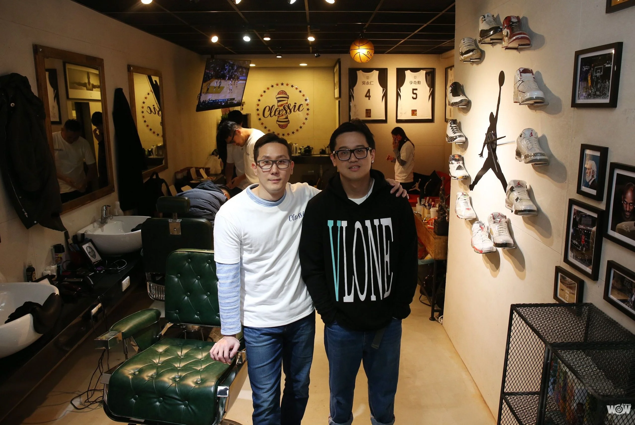 《籃球》運動員的不同選項 李奇勳、吳永仁打造經典理髮廳