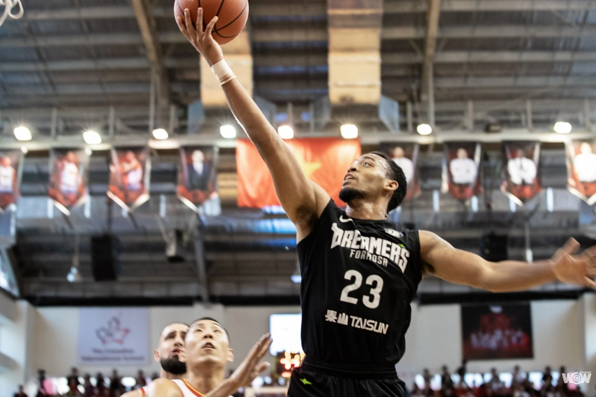 《籃球》轉變中的成長 錢肯尼感恩前輩提攜