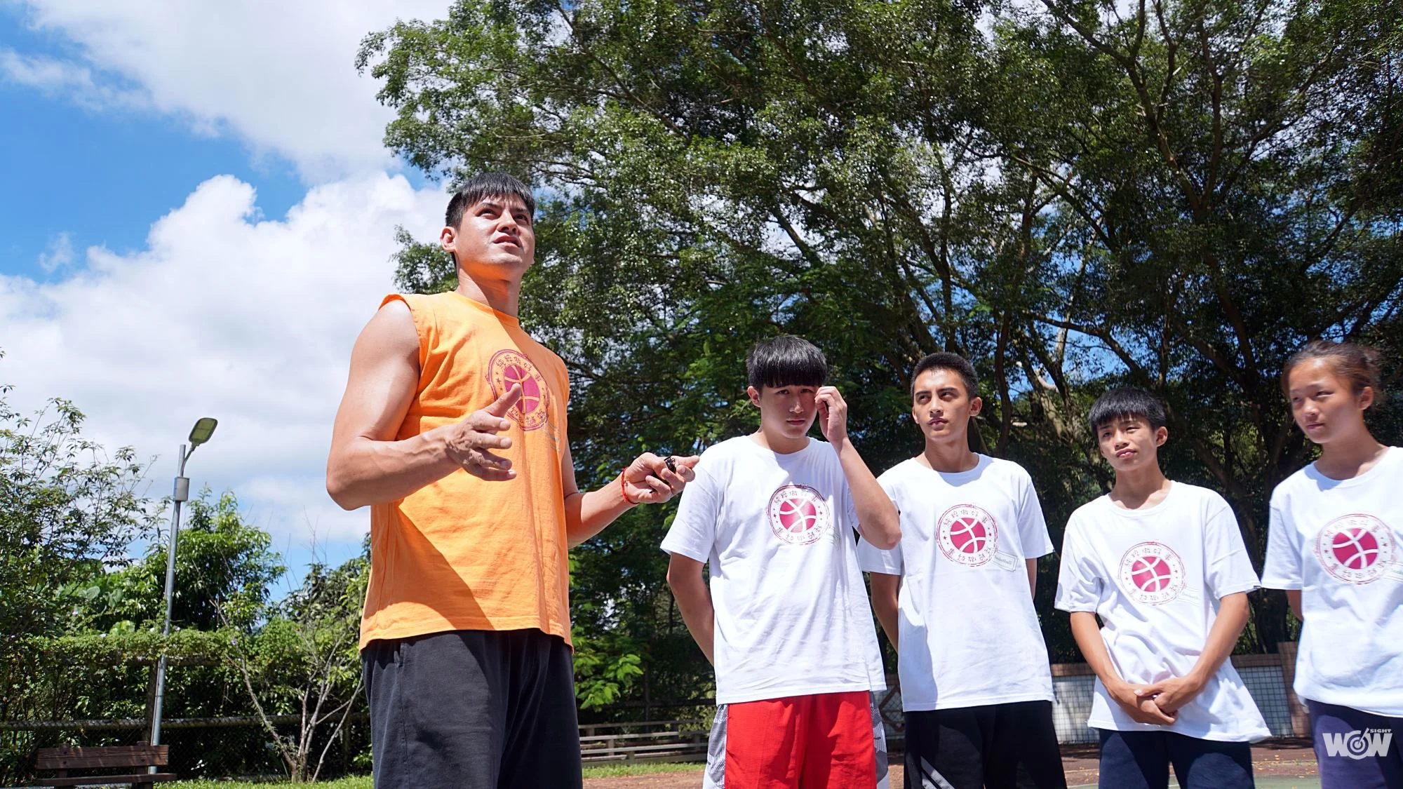 《籃球》純粹做好事走入和平 盼籃球幫助偏鄉孩童