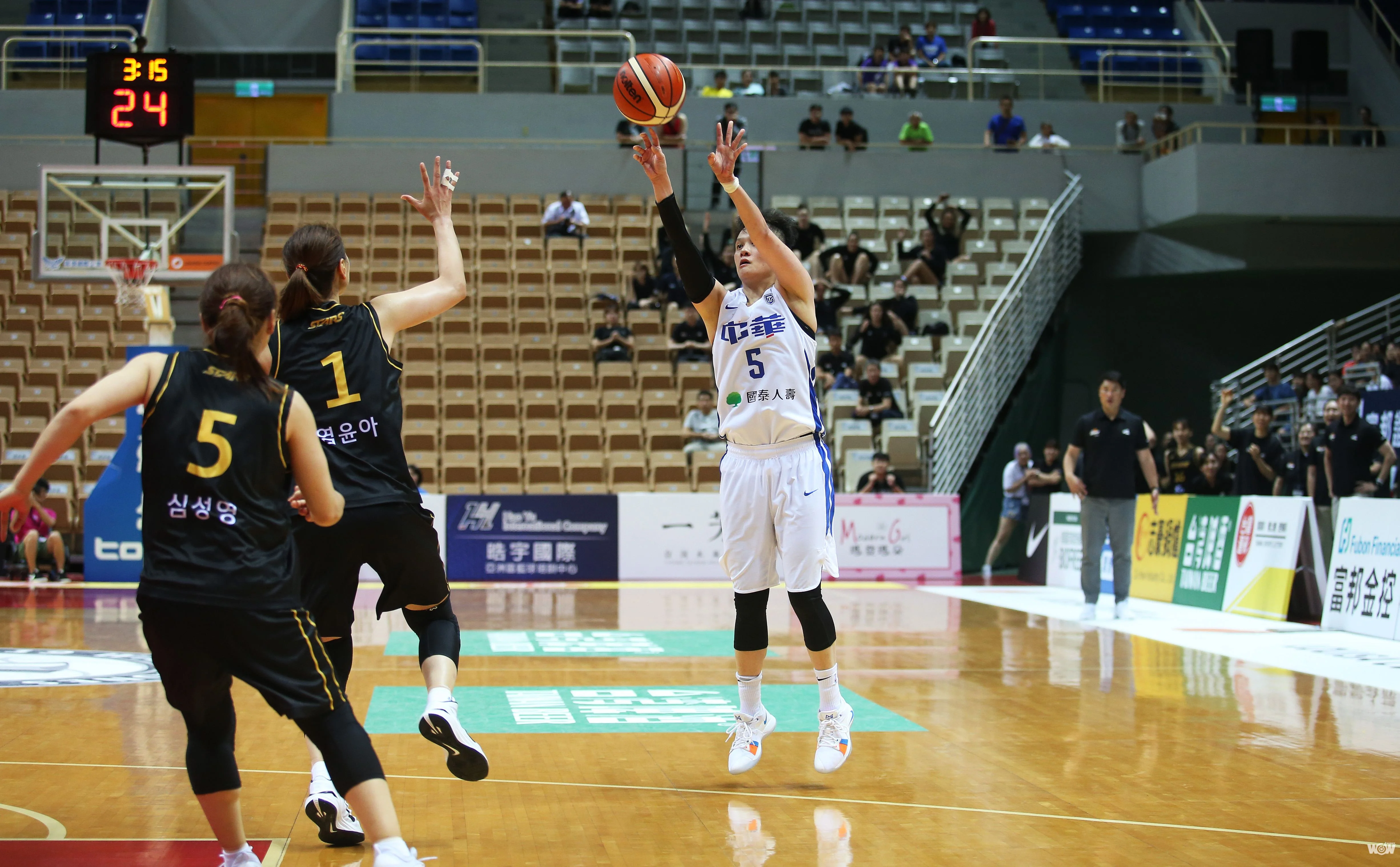 《籃球》黃凡珊打滿全場投進關鍵三分 藍隊二次延長擊退韓國