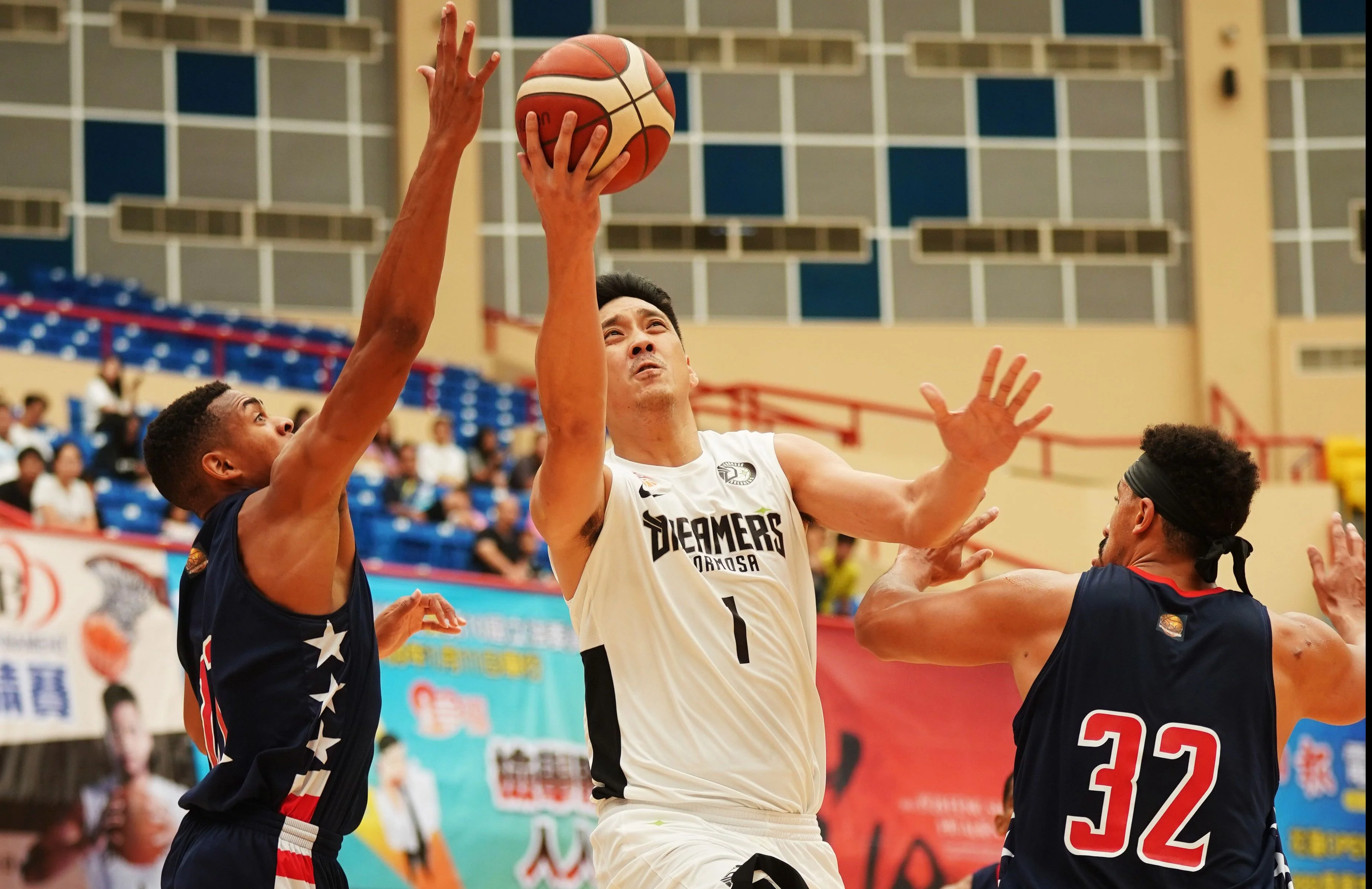 《籃球》觀護盃 九太、璞園爭冠 夢想家磨合為主