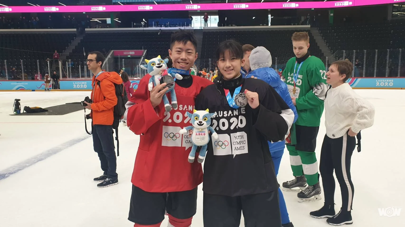 《冬青奧》混合國家三對三冰球 林威宇、張恩婗雙雙拿下銀牌