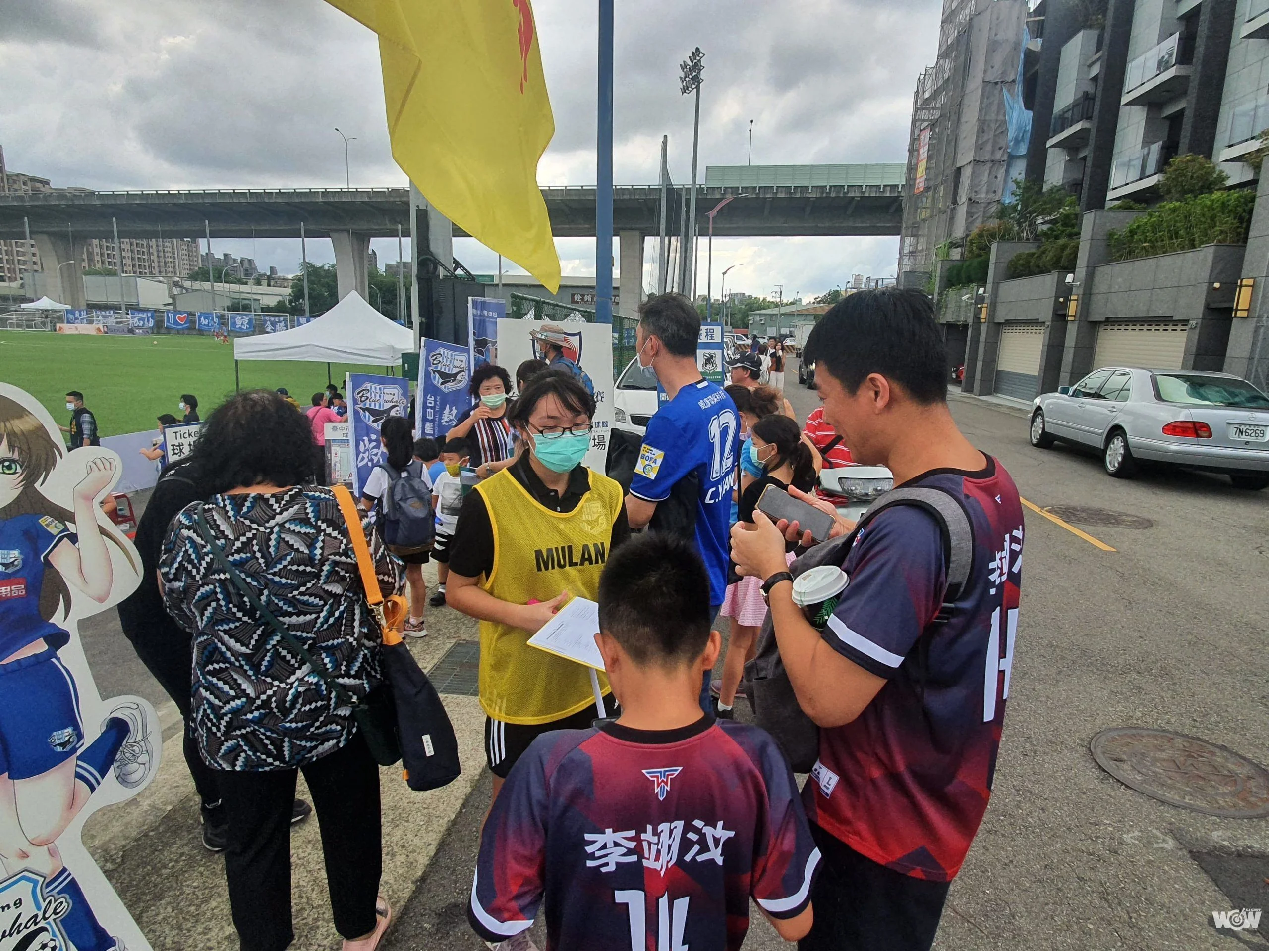 《足球》木蘭足球台中開踢 全國首開放球迷入場