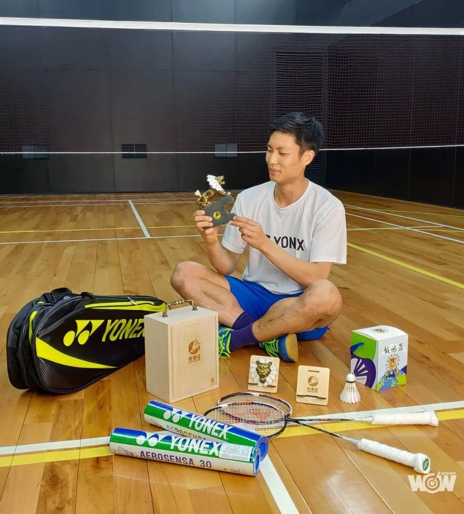 《羽球》周天成拜訪牧德科技 關心牧德盃企業羽球排名賽