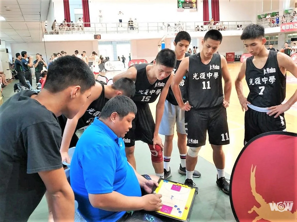 《林燈盃》籃球教練的新手爸爸課 陳定杰靠視訊解相思