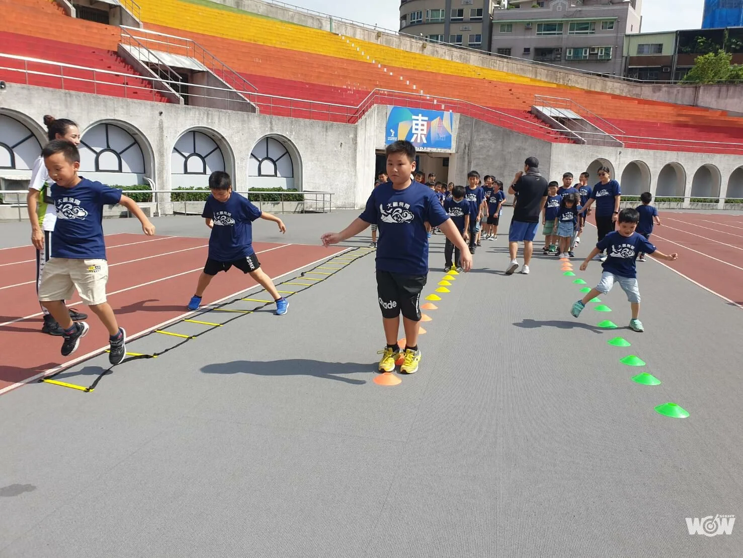 《路跑》萬金石馬拉松牽線  大鵬國小全校師生體驗森林跑站