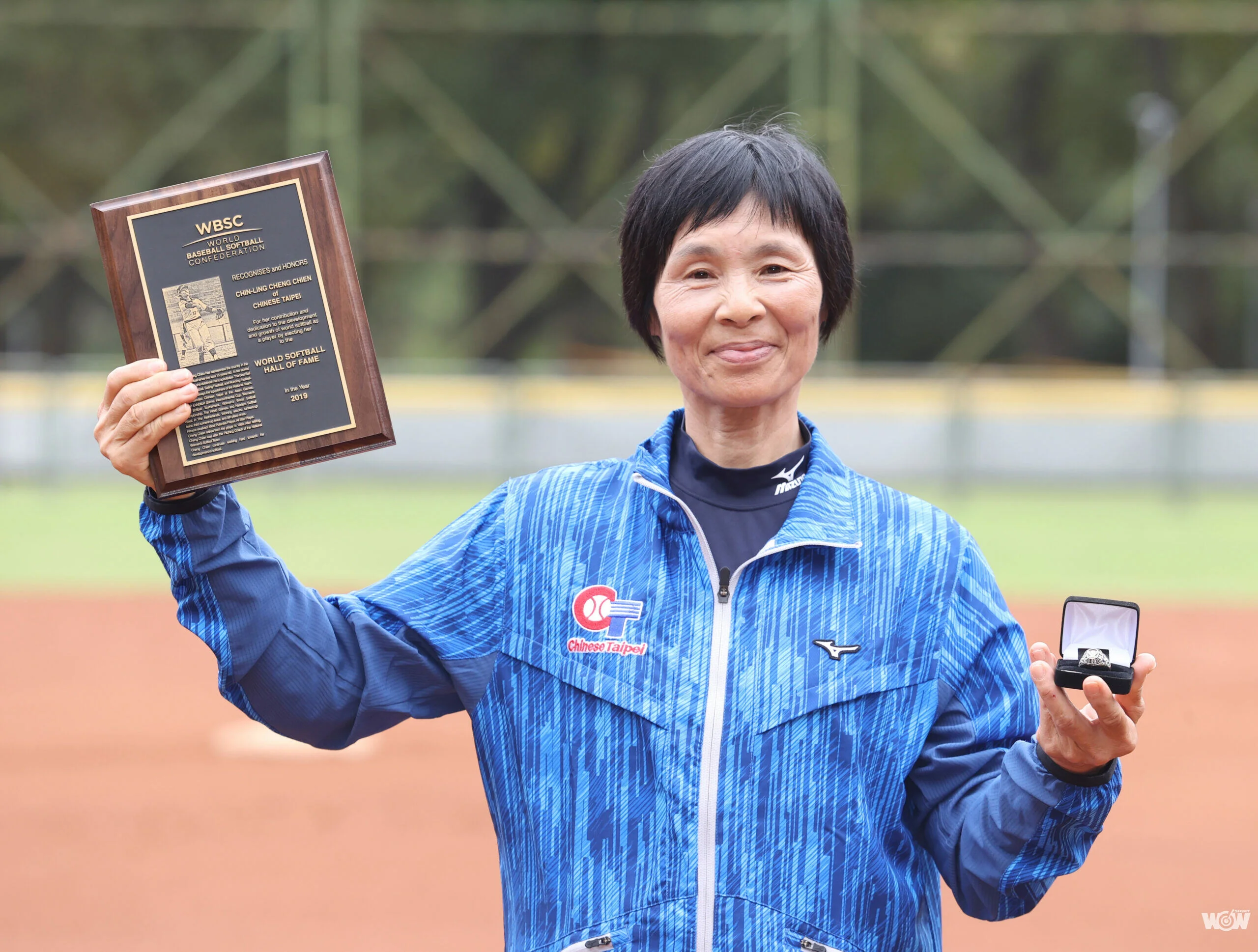 《女壘》脫臼改練投手 張簡金玲入選 WBSC 名人堂 榮耀獻給臺灣