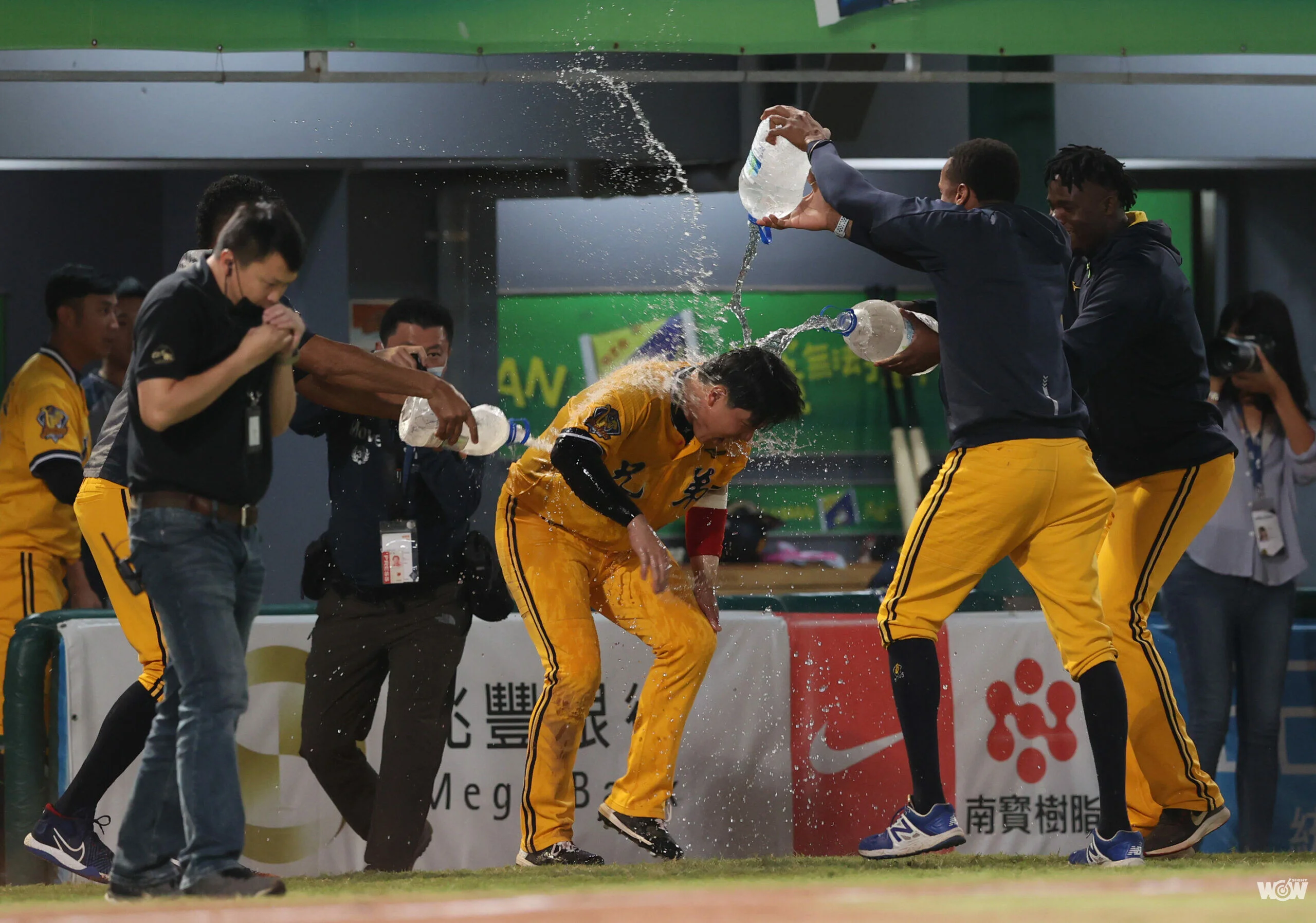 《台灣大賽G4》詹子賢3分砲釋放壓力 中信兄弟3連勝聽牌