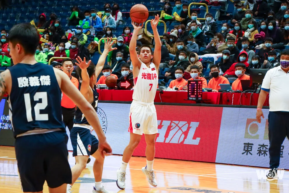 《HBL》穿上學長背號 莊朝勝盼延續傳統