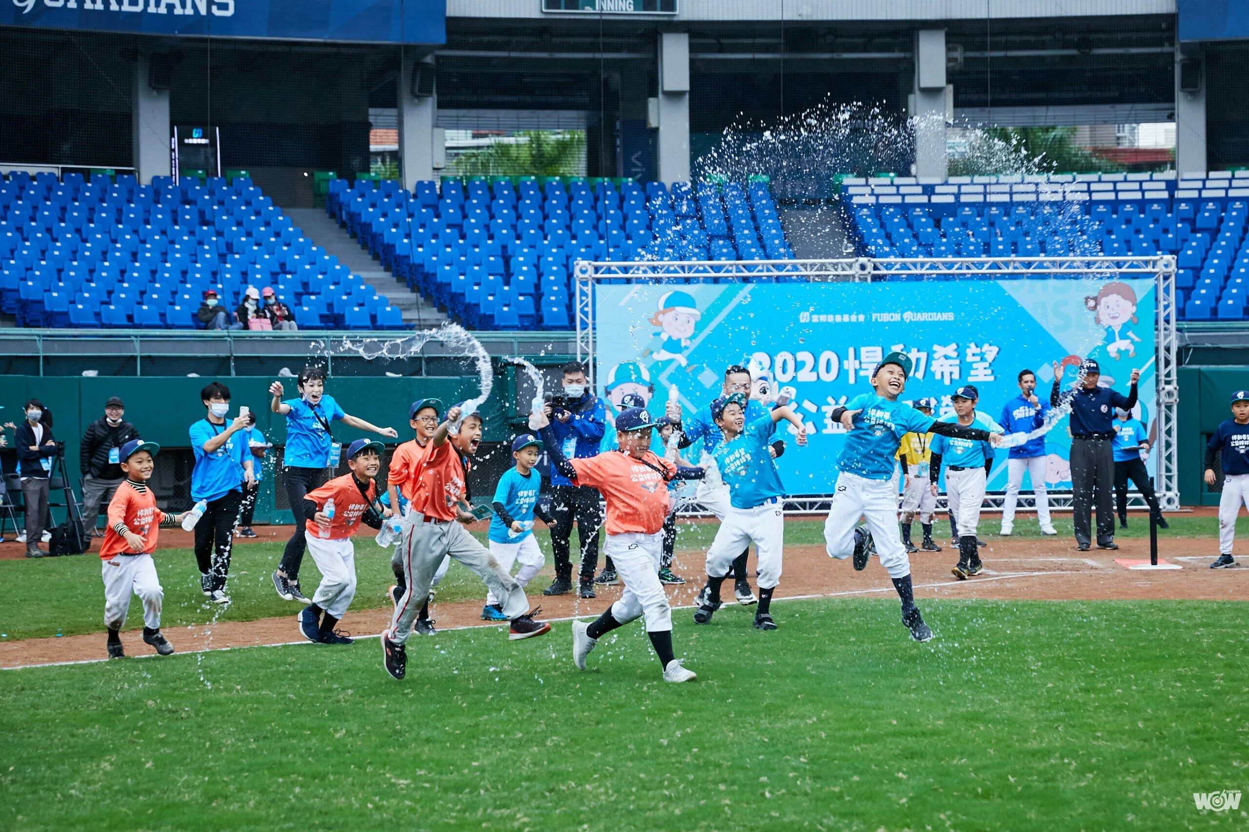 《棒球》悍動希望公益棒球營 鼓勵孩子享受挑戰