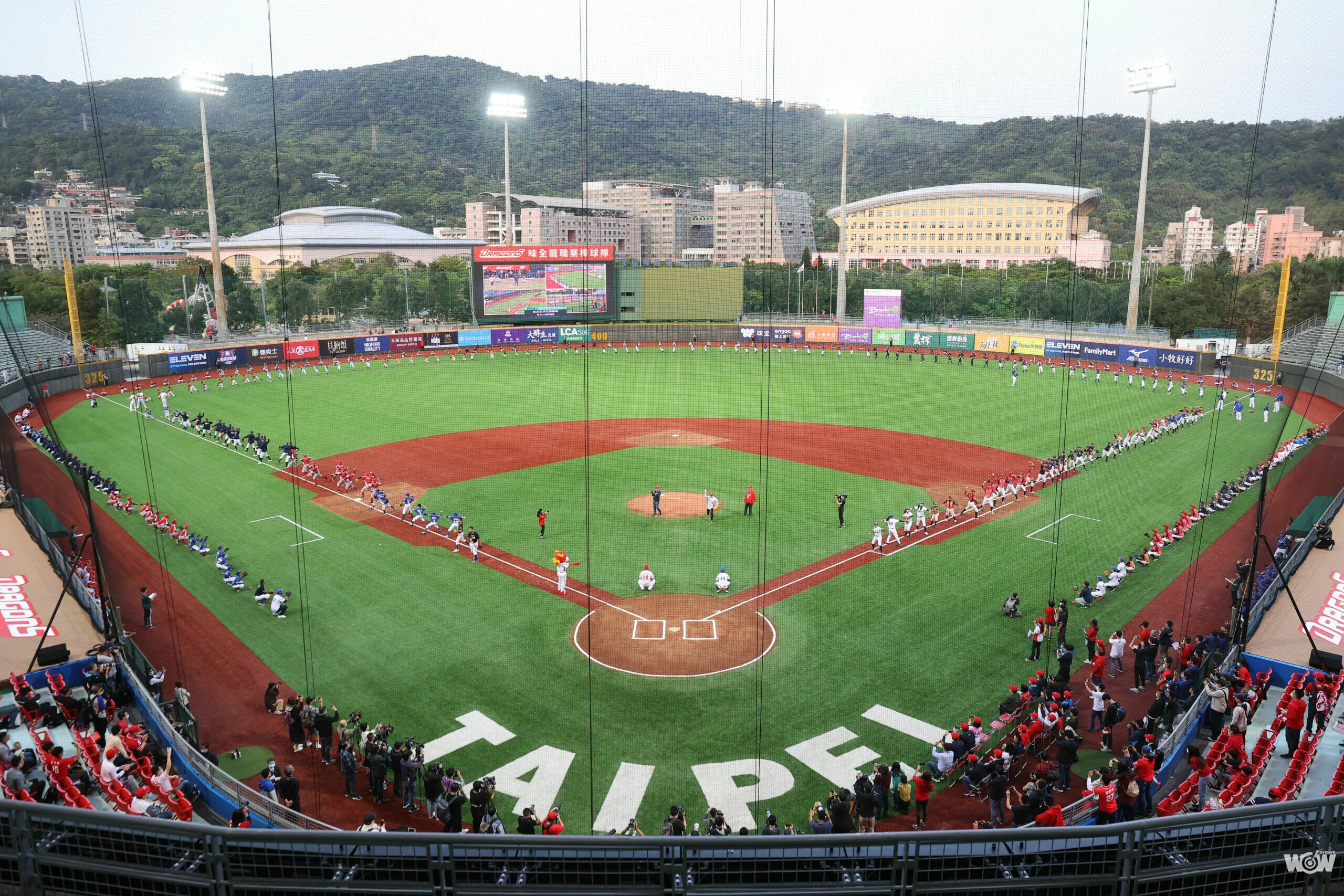 《棒球》味全龍天母主場開幕戰 金氏世界紀錄加持更增色