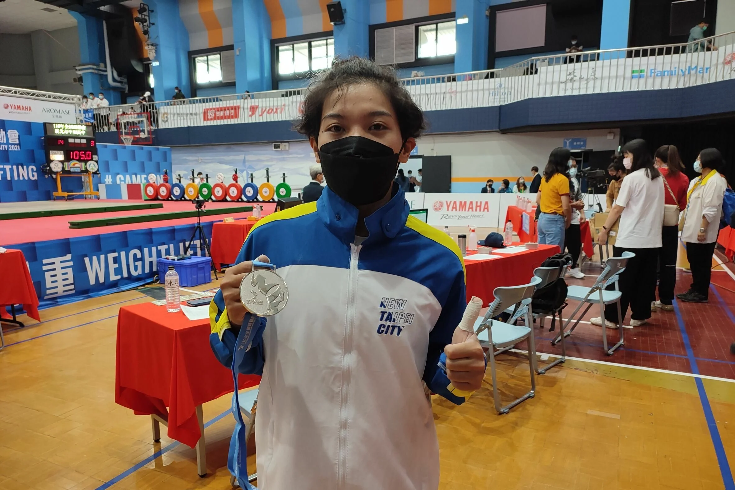 《全運》為了學生重返舉重場 洪萬庭為新北市搶下銀牌