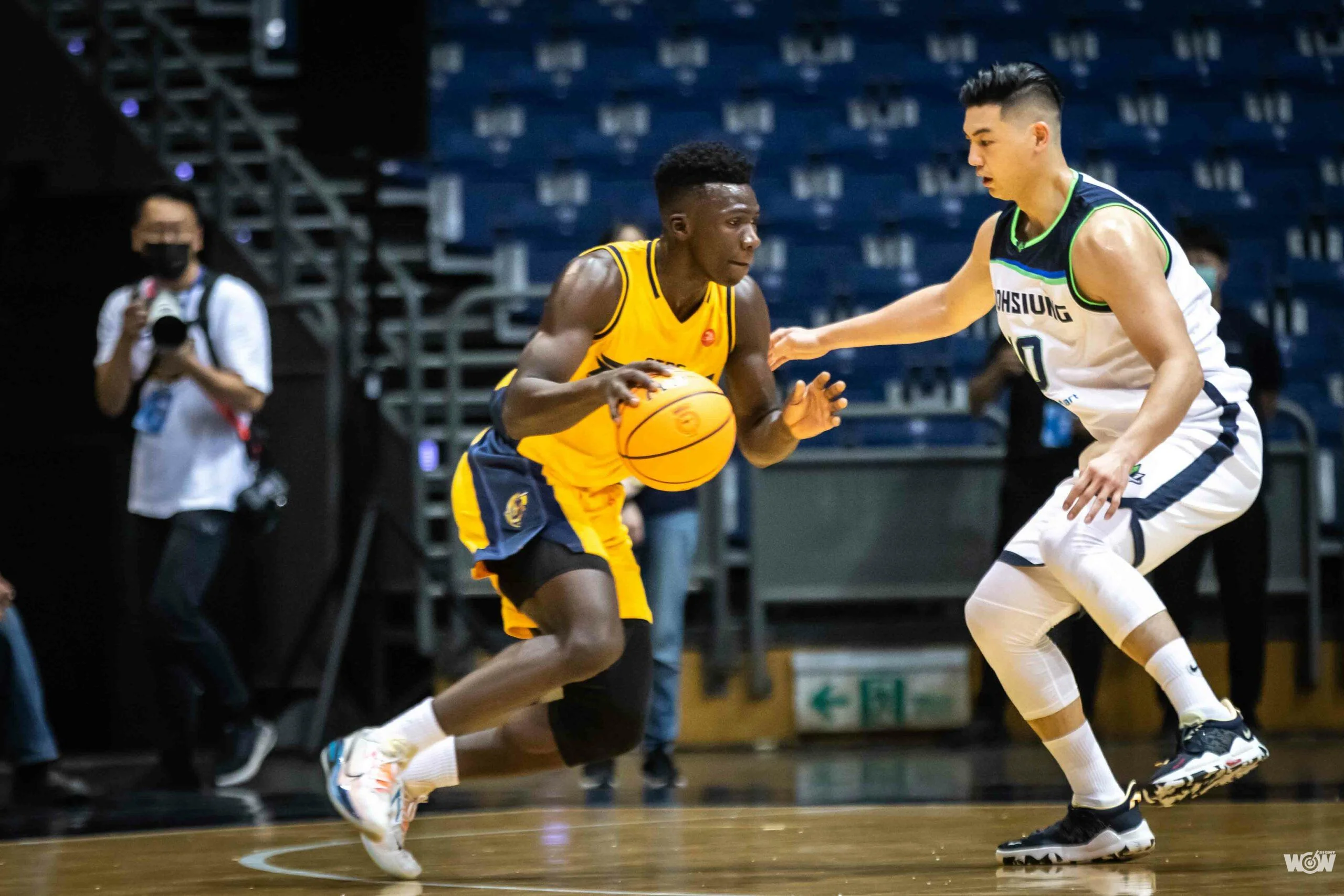 《T1》不敵中信特攻快速球風 高雄海神首度主場出賽吞敗