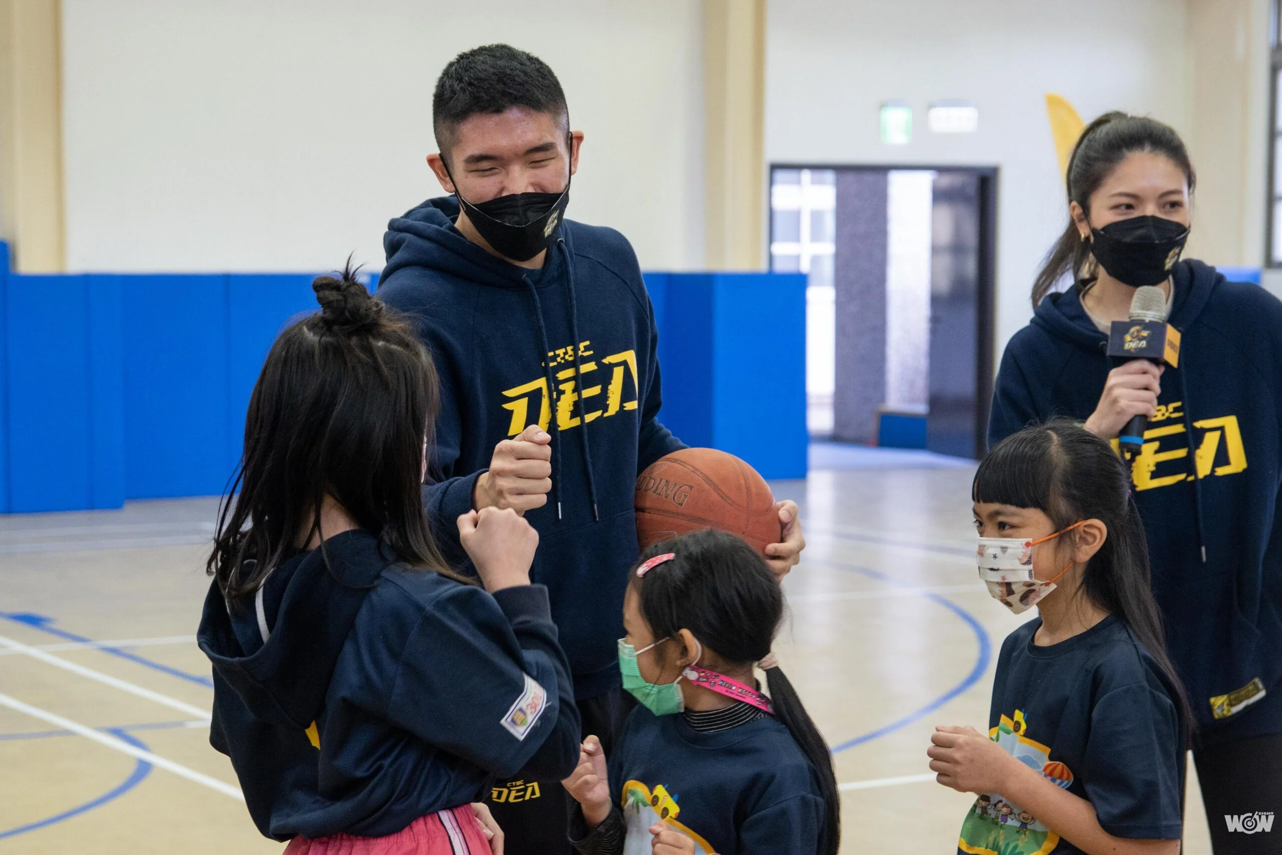 《T1》新北中信特攻今天不打球 到校園打菜回饋在地基層