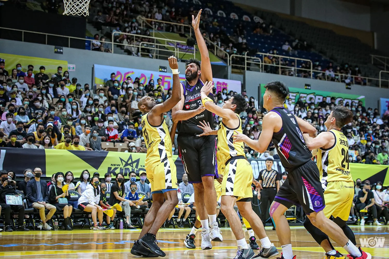 《PLG》辛巴轟30分21籃板摧毀新北國王  新竹攻城獅7連勝坐上龍頭