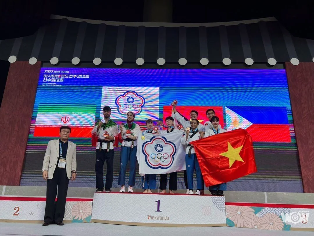 《跆拳道》金牌搭檔暌違兩年再攜手 邱沐恩、林侃諭品勢亞錦賽混雙鍍金