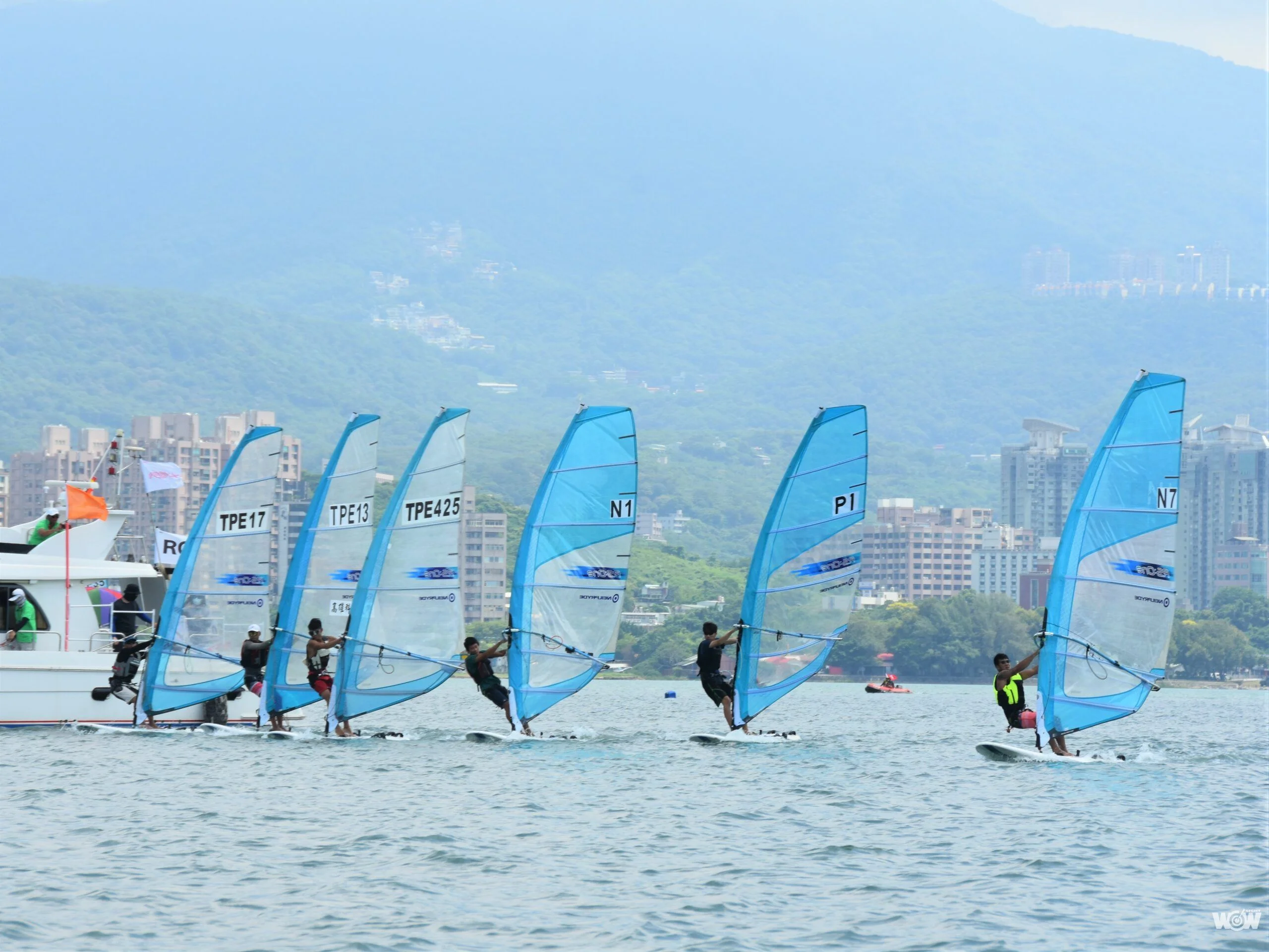 《體壇》帆船乘風遨遊免出國 八里水上運動中心享受航行樂趣