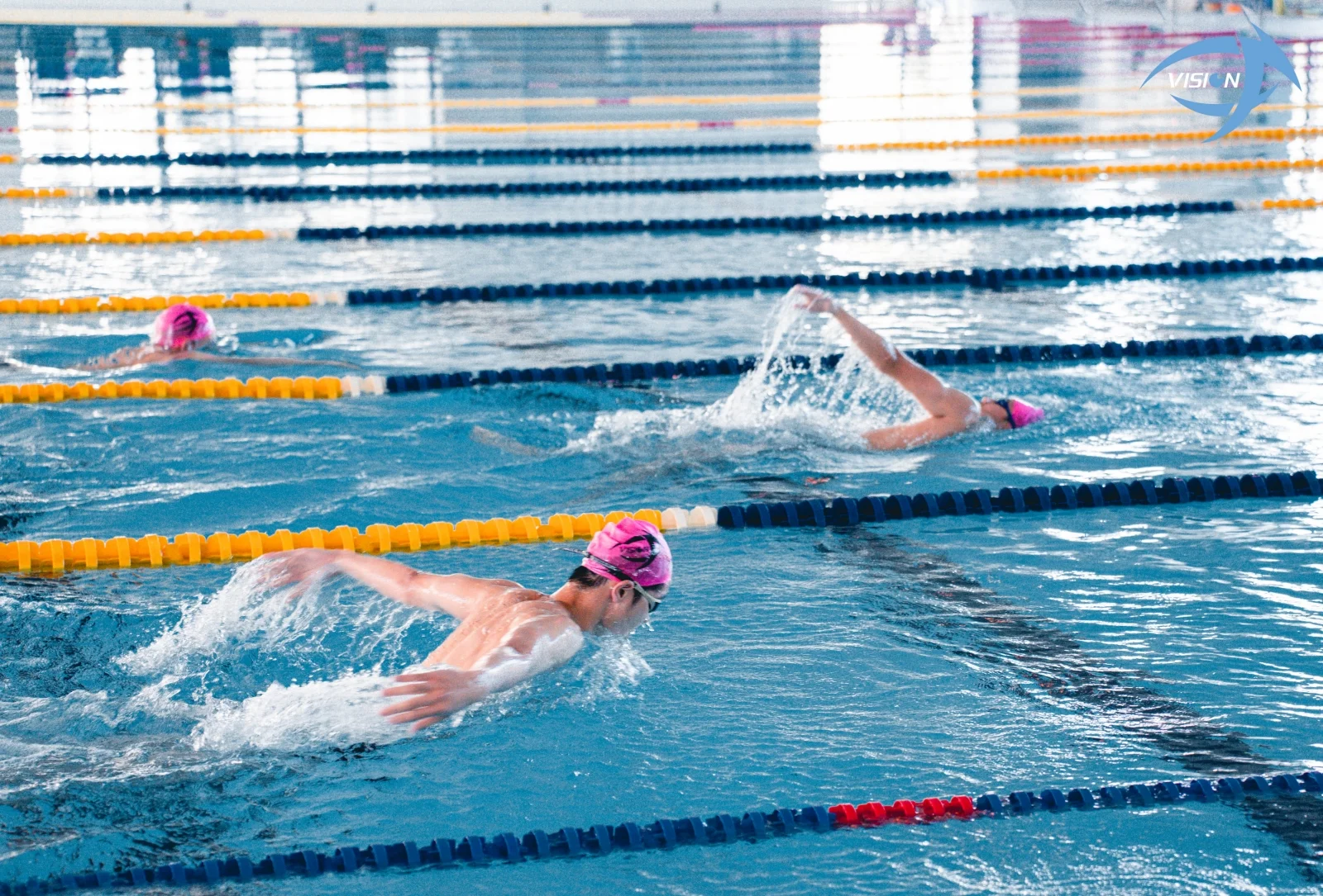 《游泳》BE HEROES展望盃小小泳將齊聚一堂 培育台灣中部基層選手