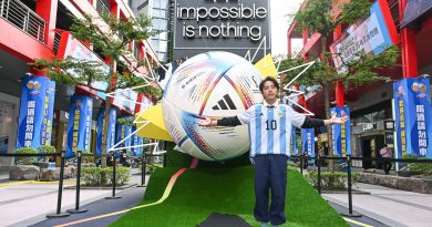 《足球》卡達世界盃adidas巨球空降信義區 品牌大使坤達驚喜現身