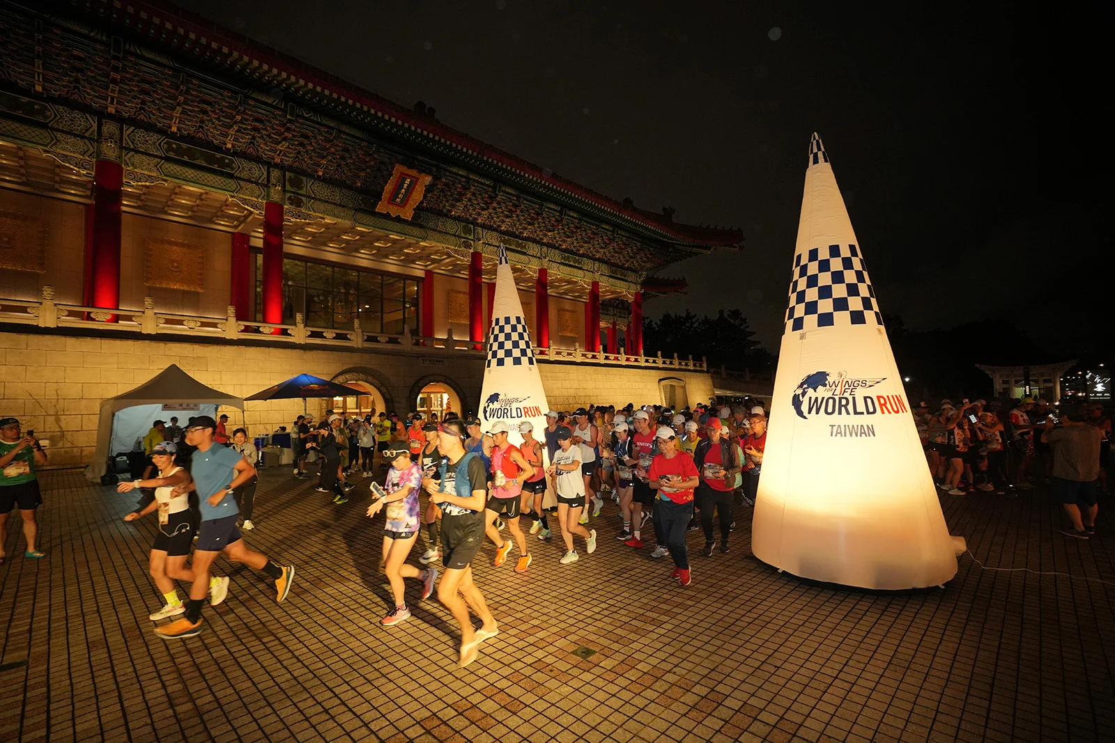 《路跑》公益沒有終點！Wings for Life全球路跑十週年20萬人同時開跑