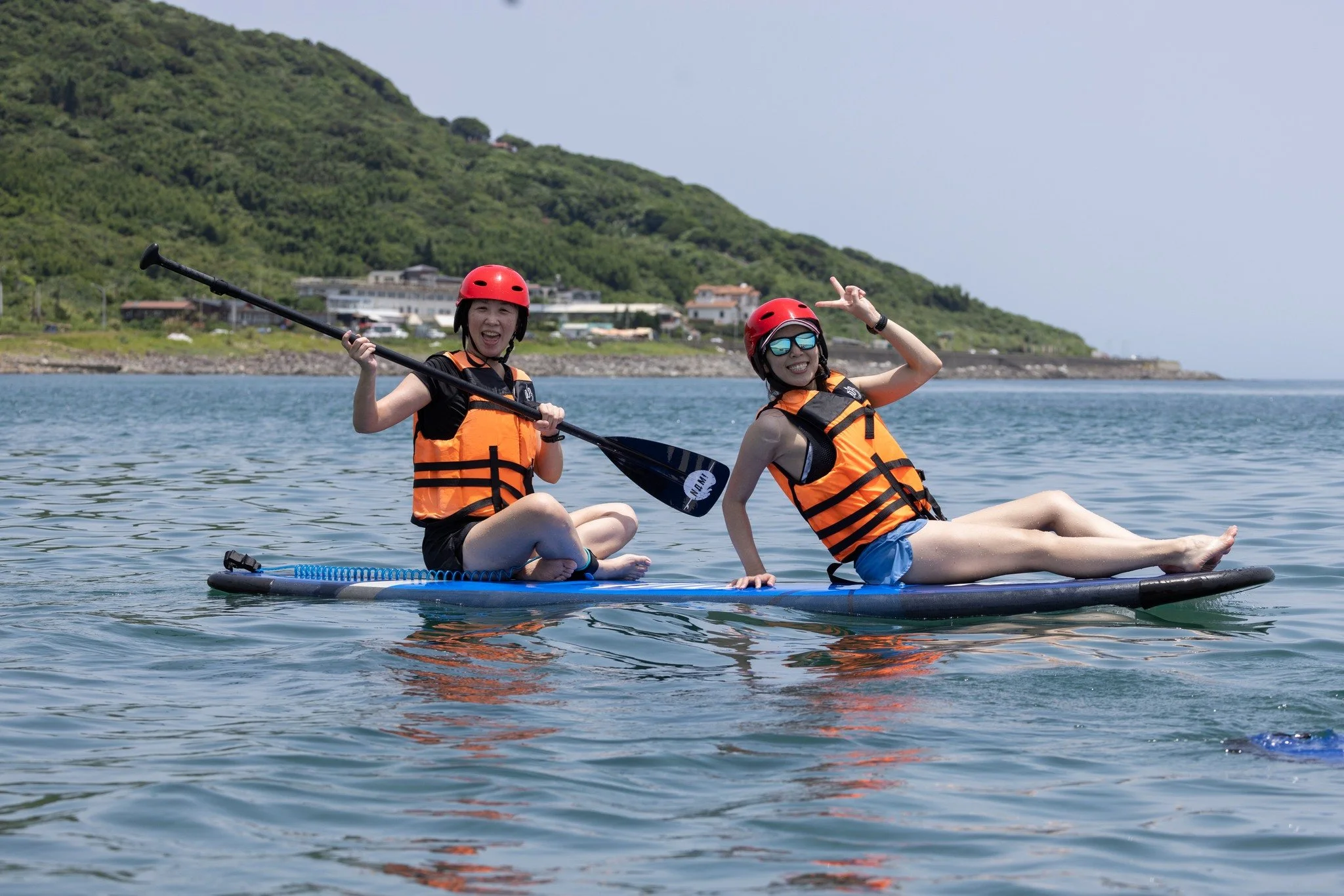 《體壇》暑假玩水首選「新北市水域活動體驗營」 衝浪、滑水、划船免費玩