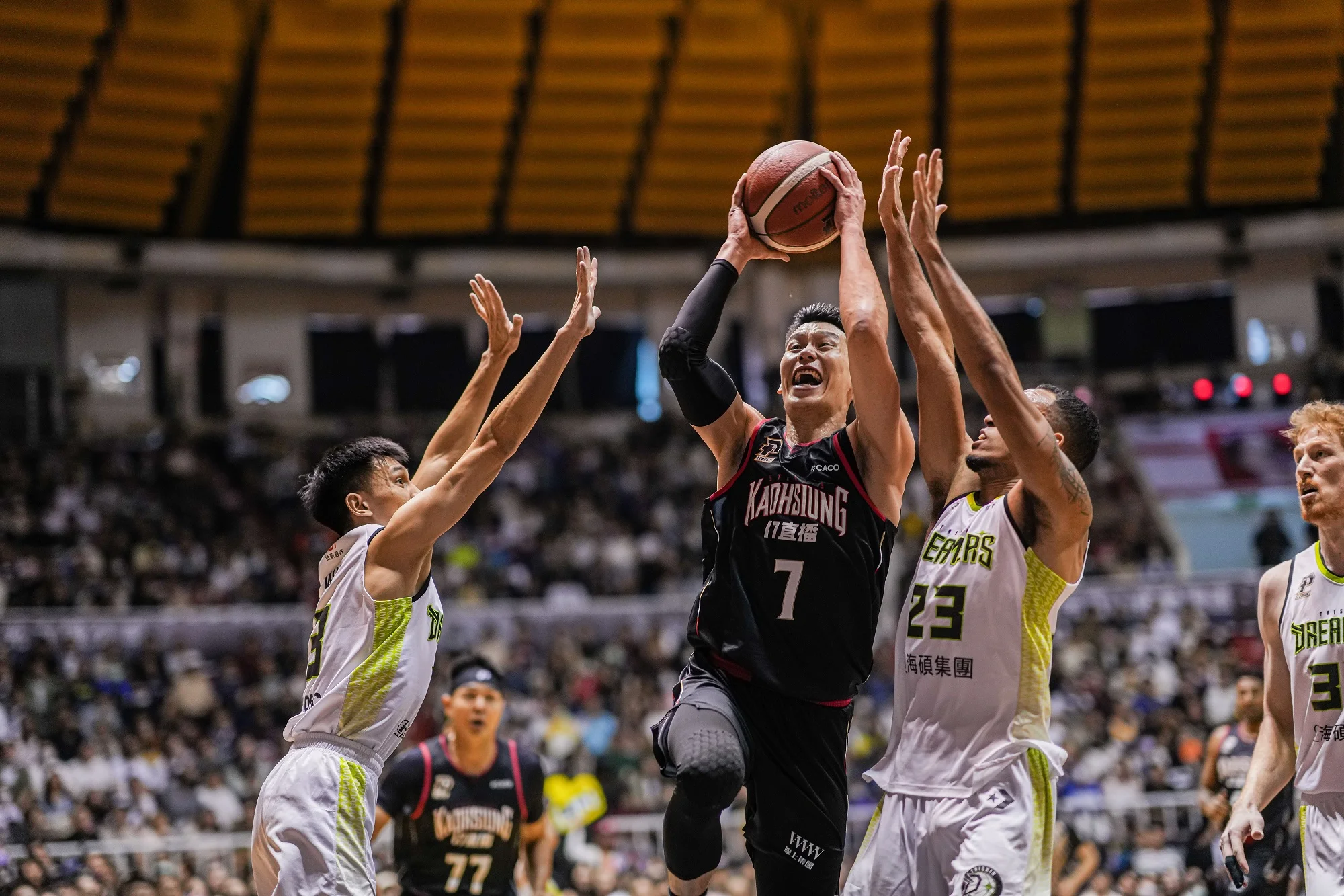 《PLG》不在意自身傷勢 林書豪希望大家為鋼鐵人喝采