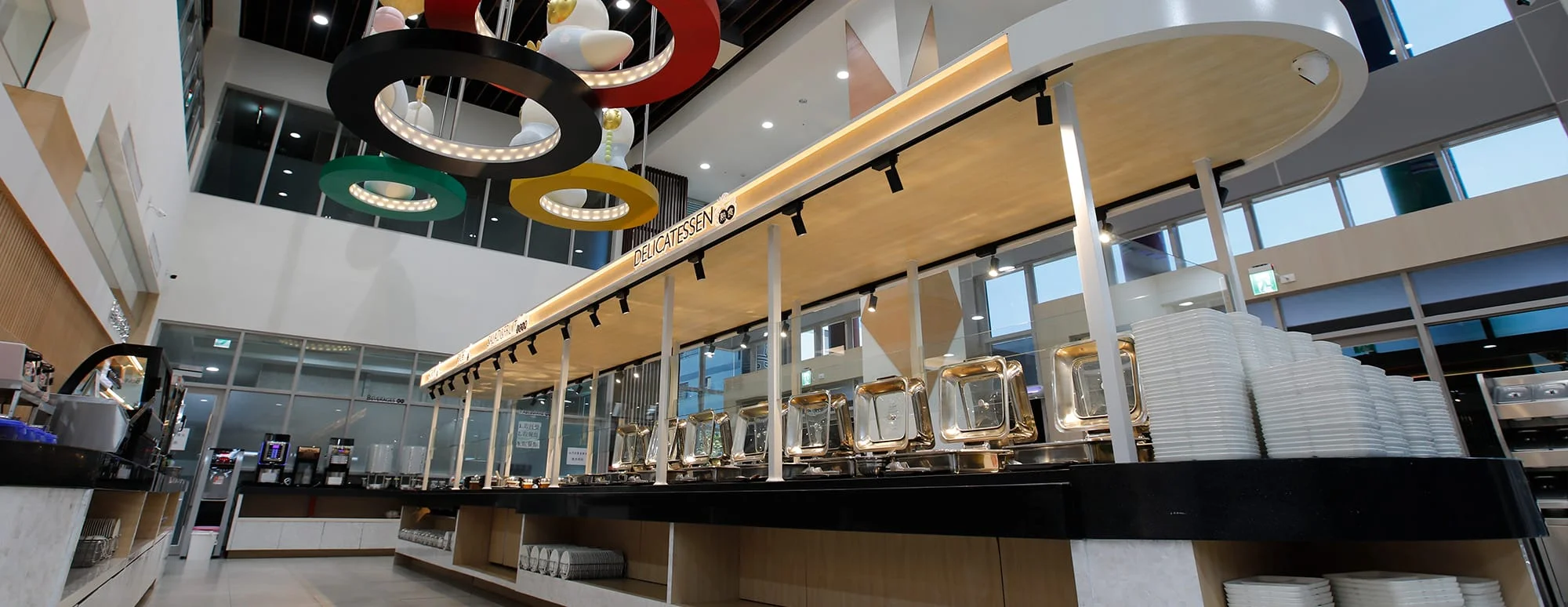 《體壇》國訓執行長龔榮堂上任視察國訓餐廳 確認無蘇丹紅添加產品