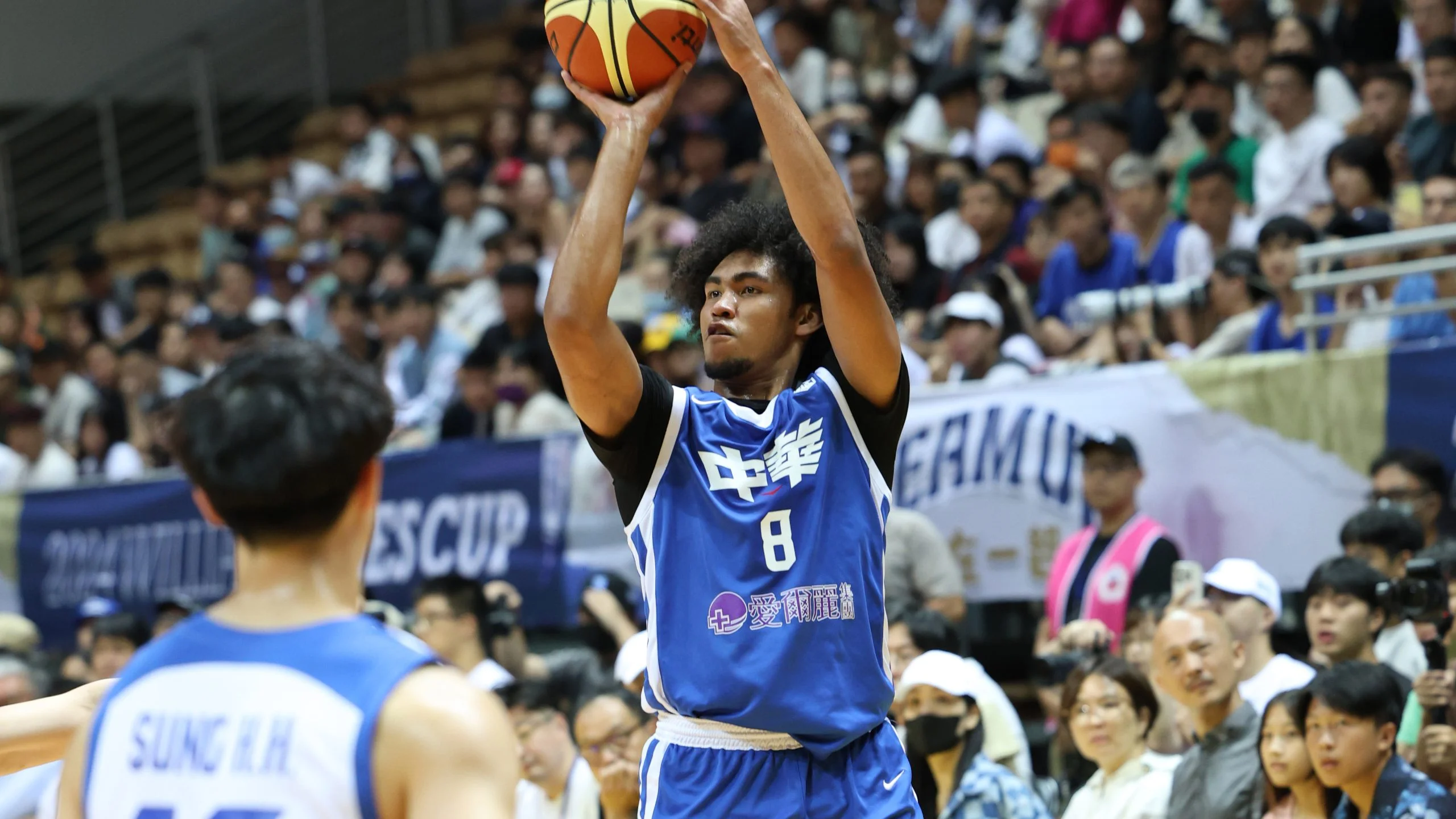 《瓊斯盃》賀丹、賀博兄弟聯手轟36分 中華藍力克中華白豪取四連勝