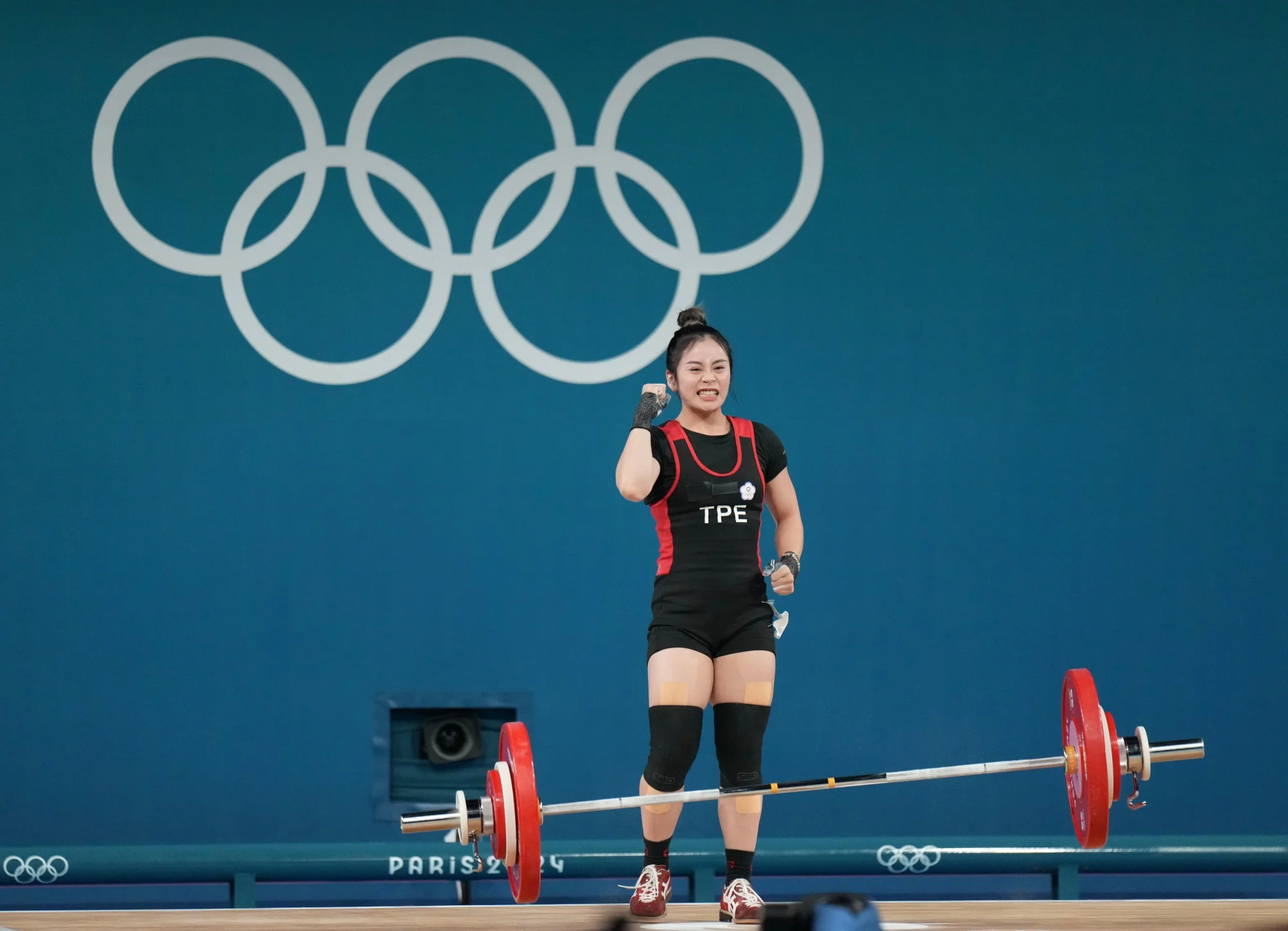 《奧運》方莞靈親吻感謝大拇哥 帶傷上陣二破全國收第六名