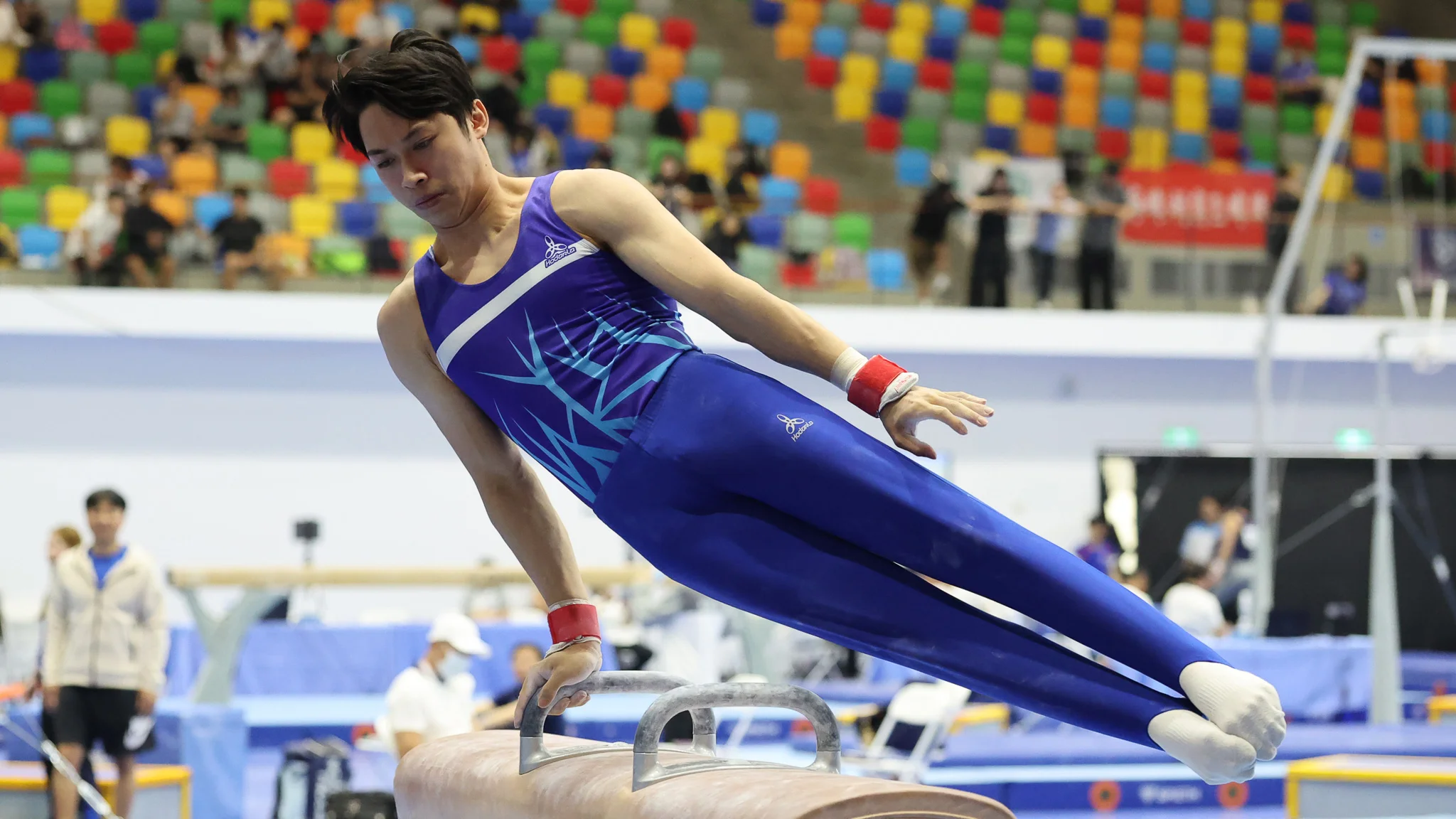 《全大運》合力隊友摘隊史首面成隊金牌 蕭佑然盼在鞍馬持續突破