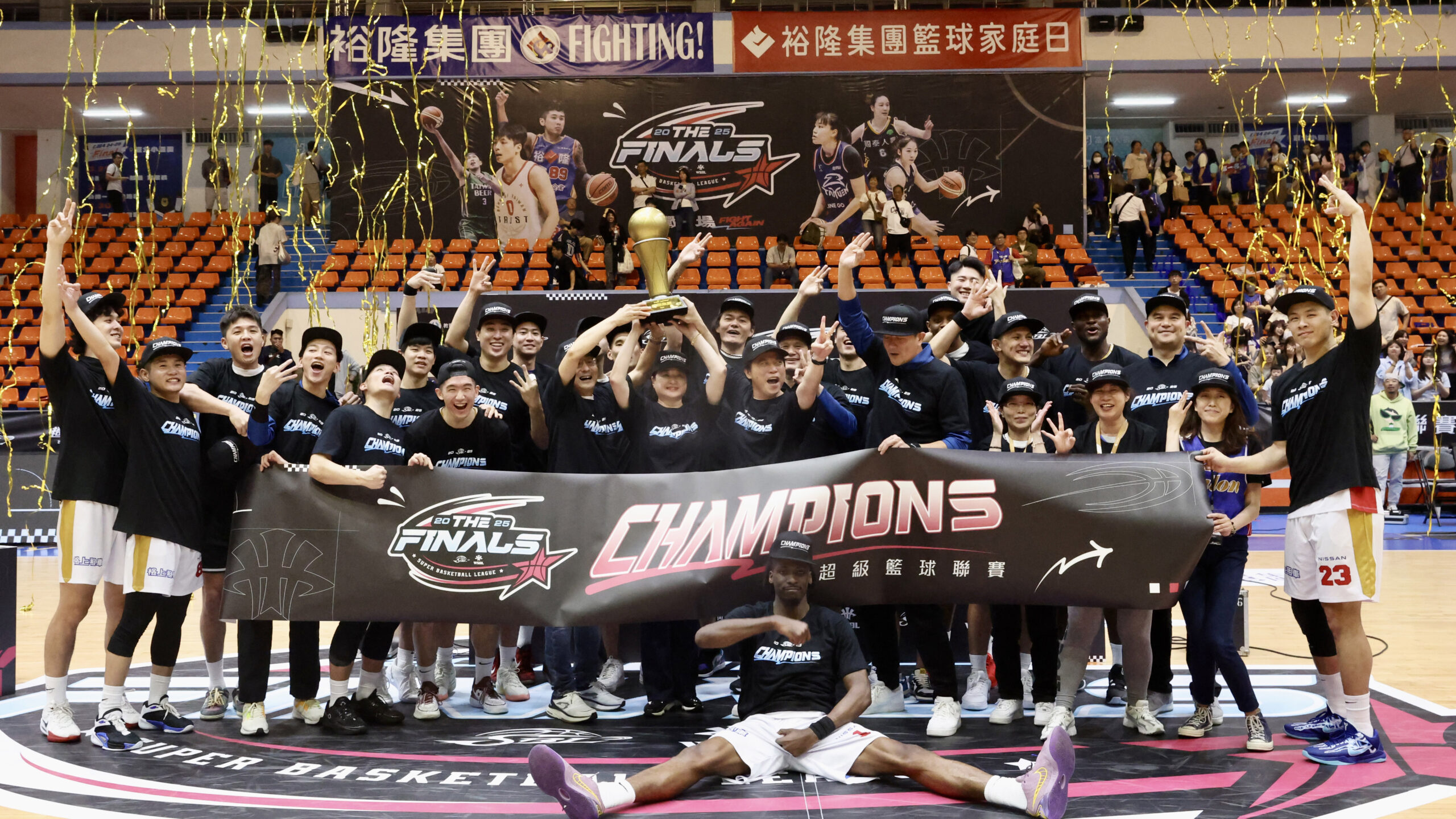 《SBL》裕隆直落三封王第八冠到手 完成隊史二度三連霸