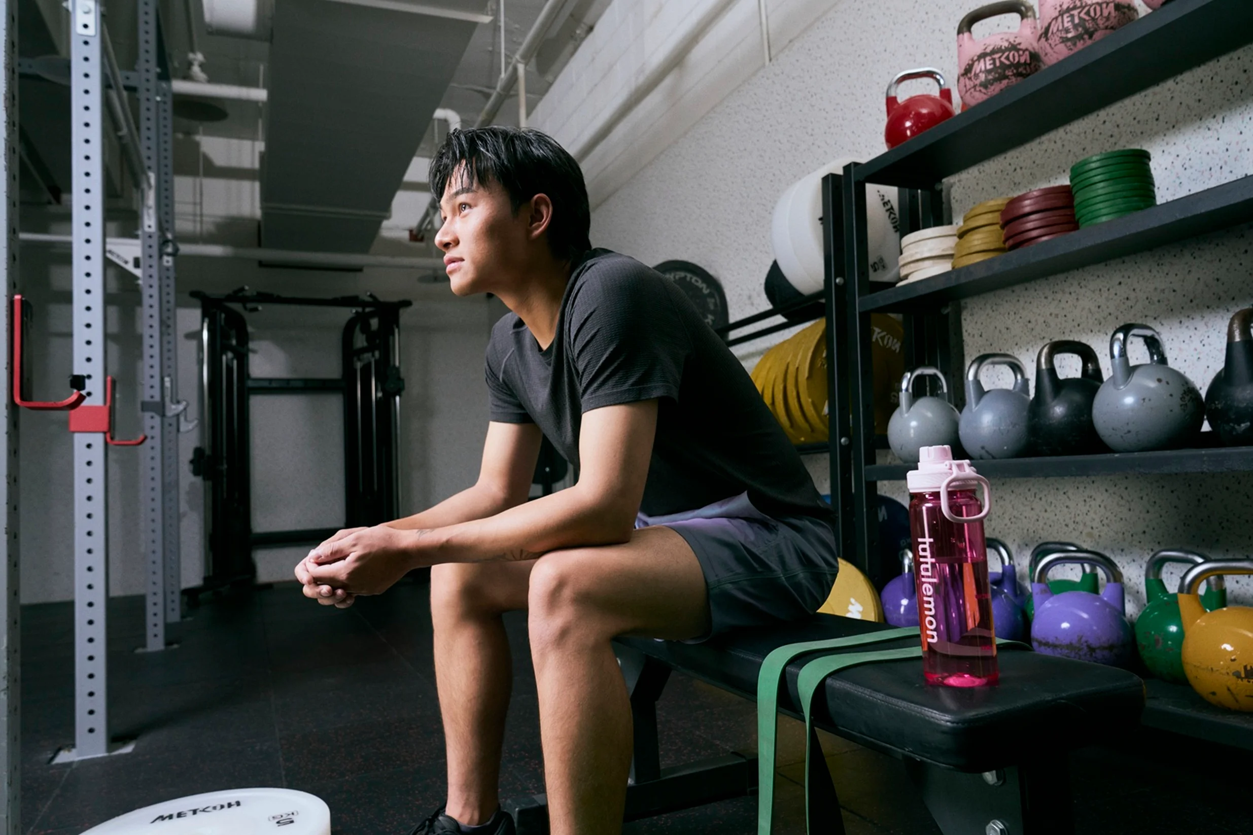 《看裝備》職棒本土王牌徐若熙 演繹 lululemon 經典無襯短褲 找到屬於自己的節奏