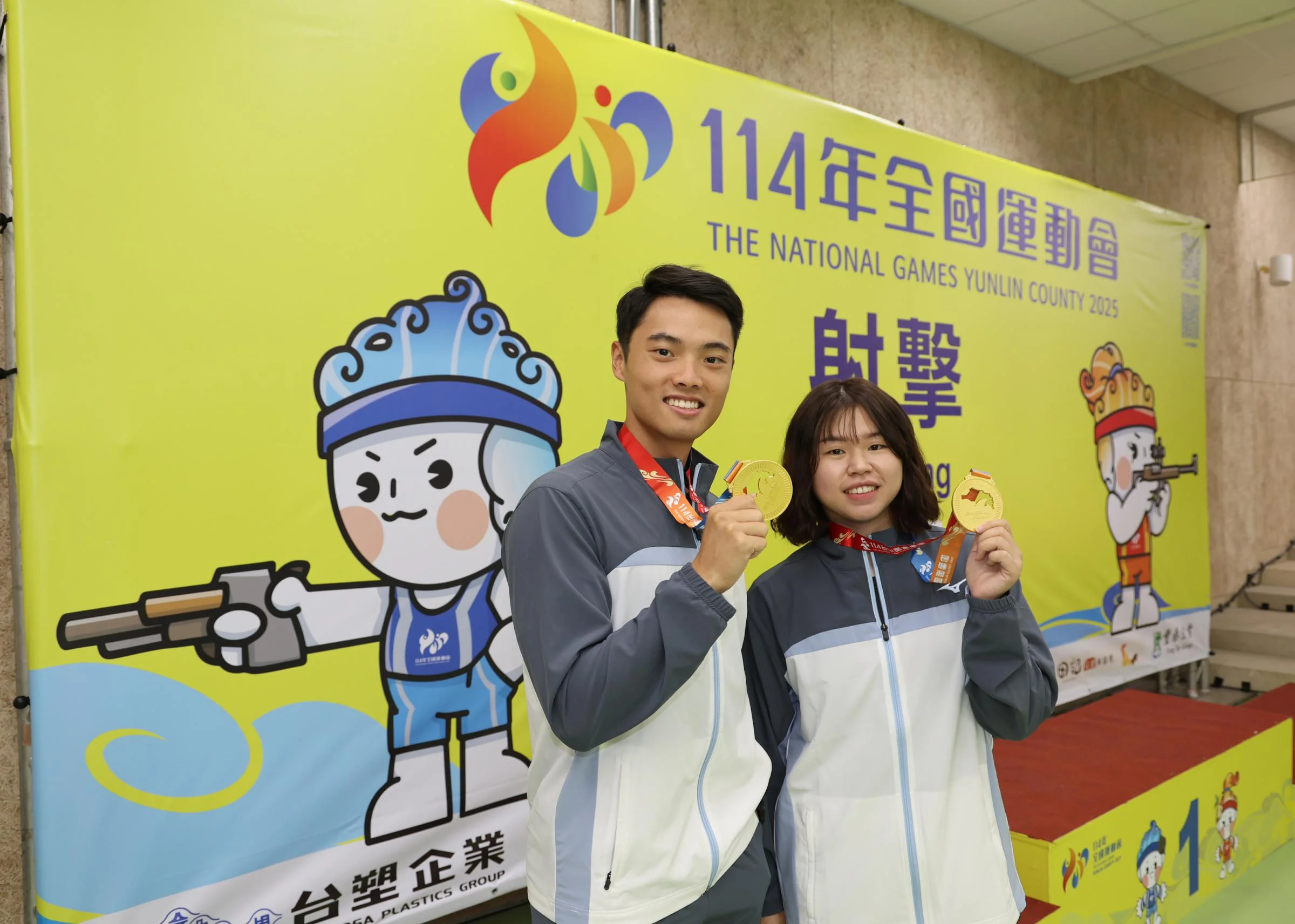 《射擊》師姐弟相信彼此 桃園市吳承倫／余艾玟射下10公尺空氣手槍混雙金牌