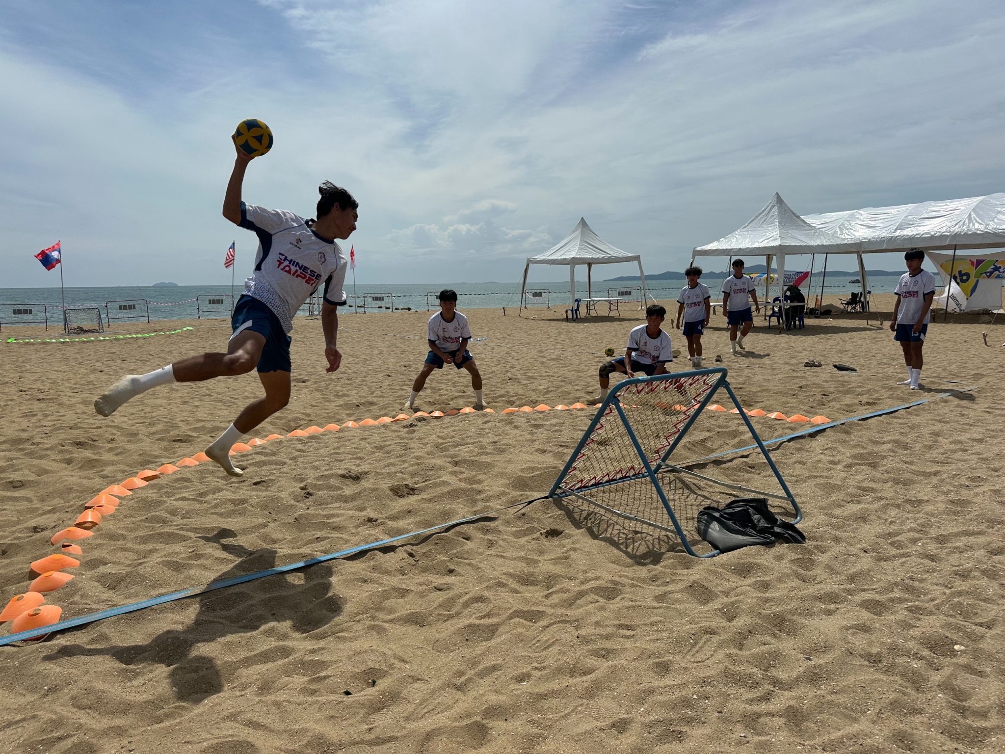 《巧固球》2025世界青少年沙灘巧固球錦標賽 新北三民高中勇奪男子18歲組冠軍