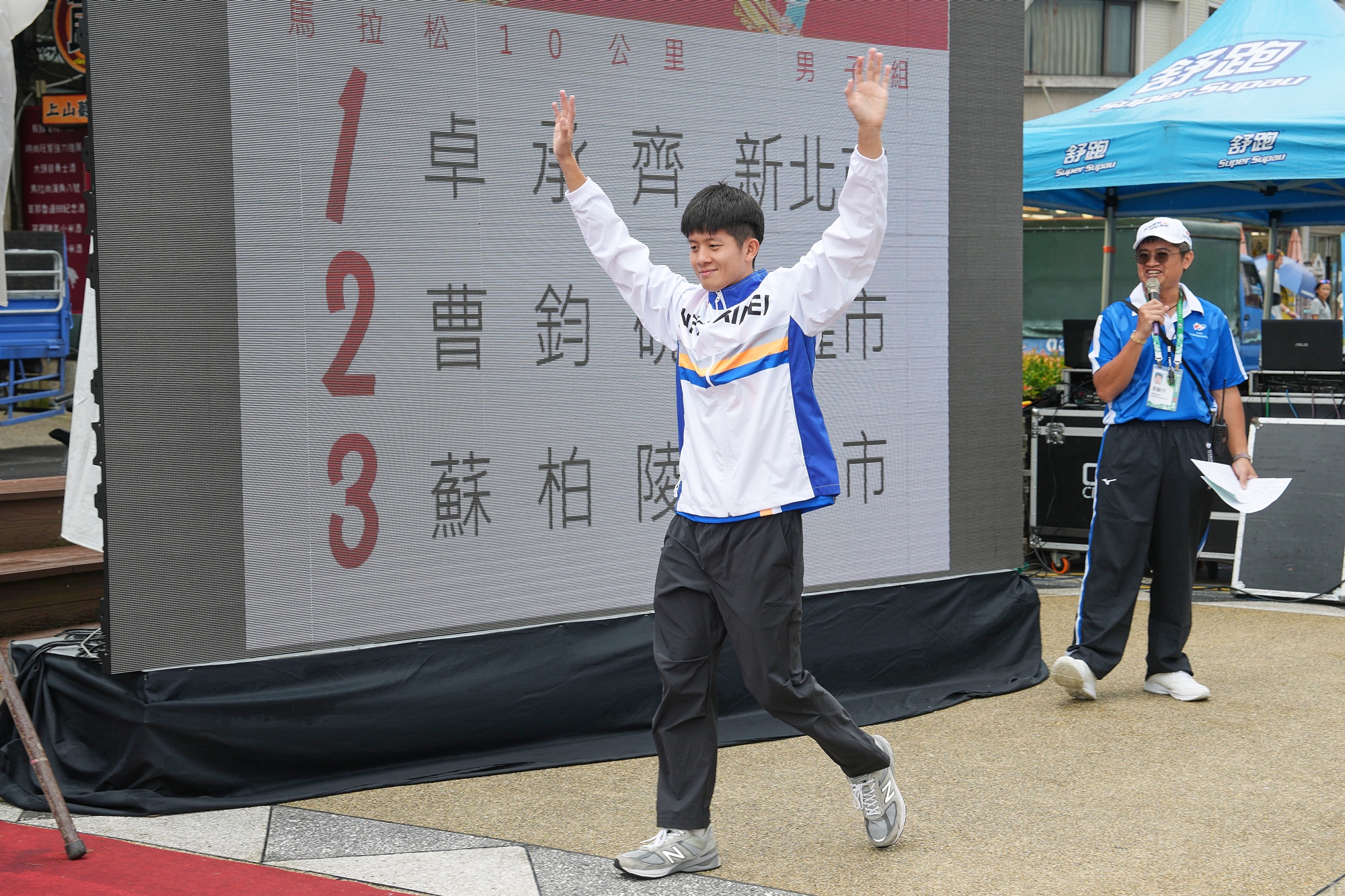 《游泳》新北市卓承齊順利三連霸 未來想當馬拉松游泳推廣大使