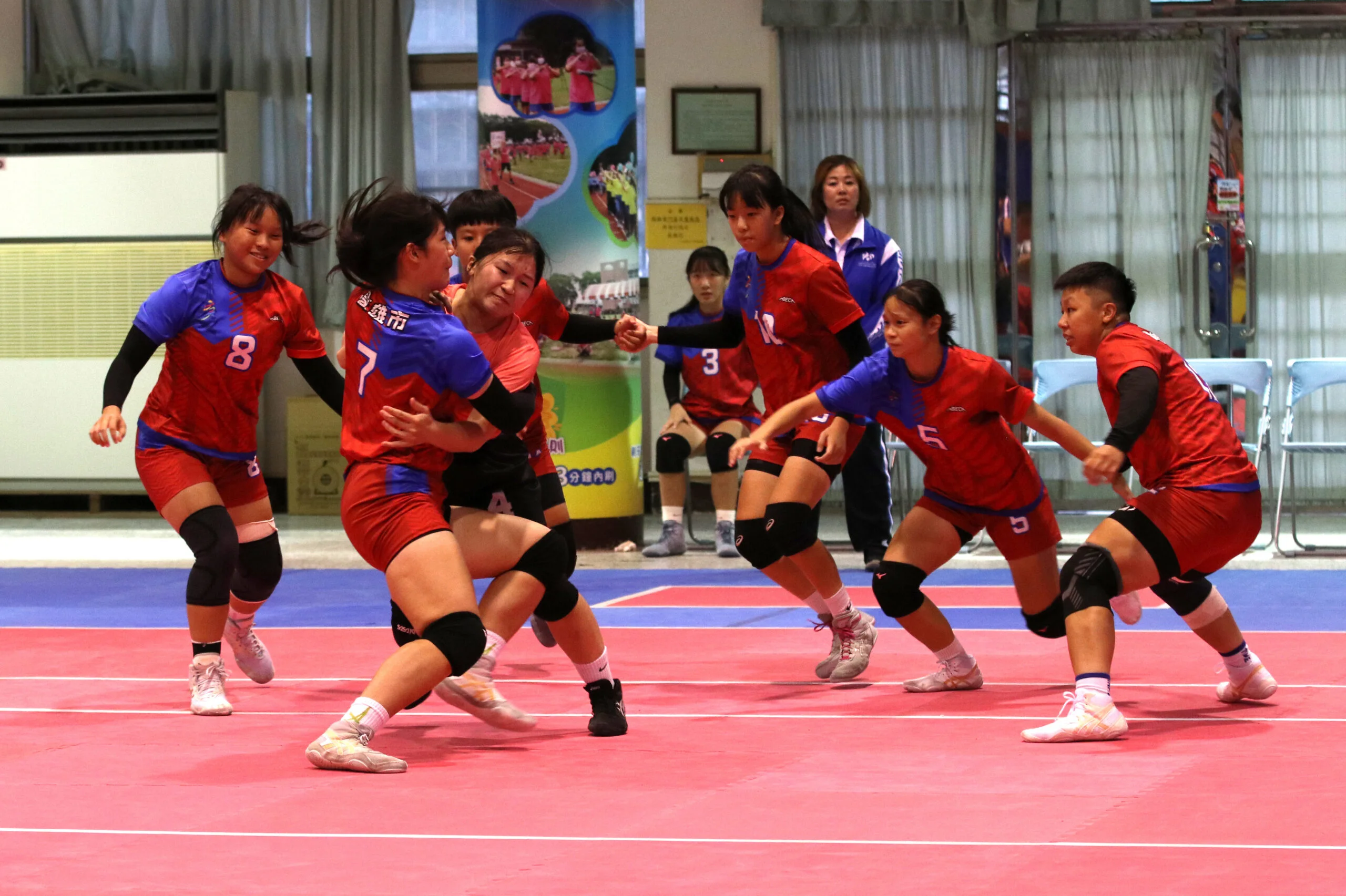 《卡巴迪》女子組高雄市勝地主 教練林烜逸盼選手做好本分