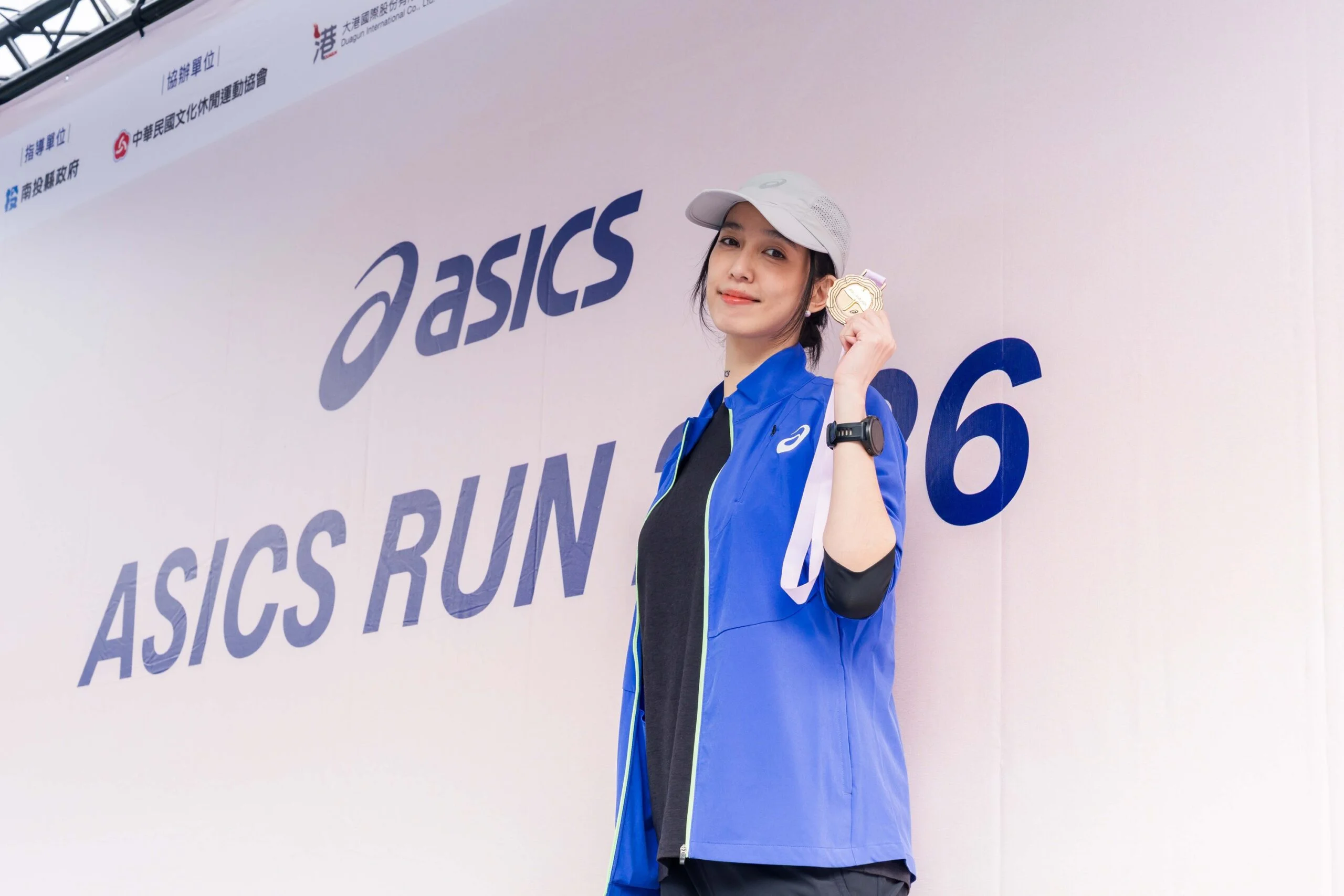 《路跑》ASICS RUN 2026 千名跑者暢跑溪頭山林 品牌形象大使陳庭妮鼓勵女性邁向身心健康