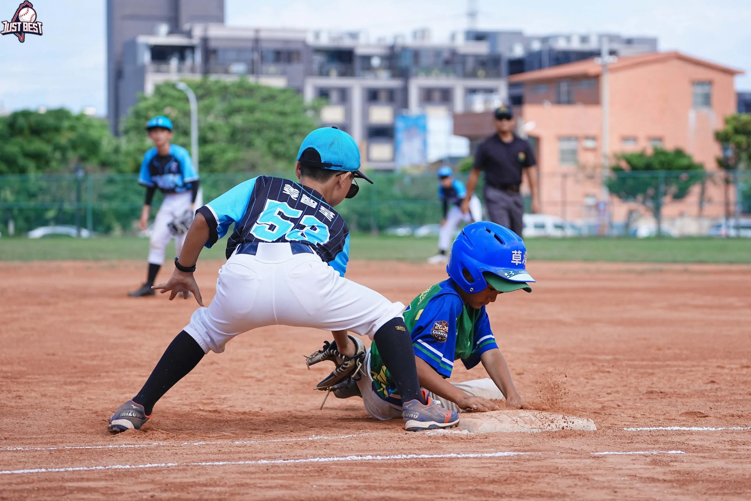 桃園就是棒》首戰後來居上氣勢如虹，觀音草漯趁勝追擊奪下連勝