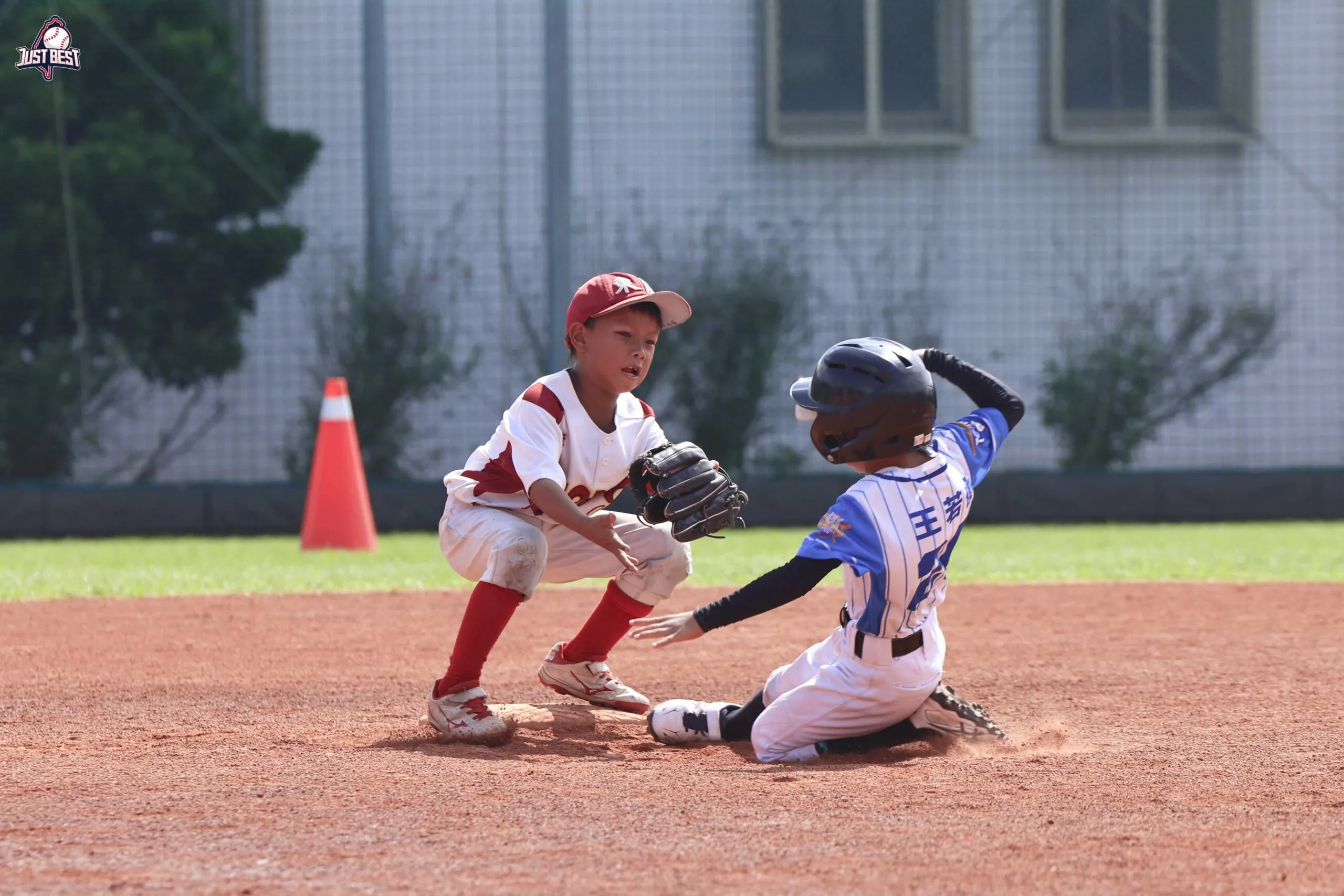 臺北就是棒》東園小鷹無懼壓力，連拿兩勝穩居龍頭